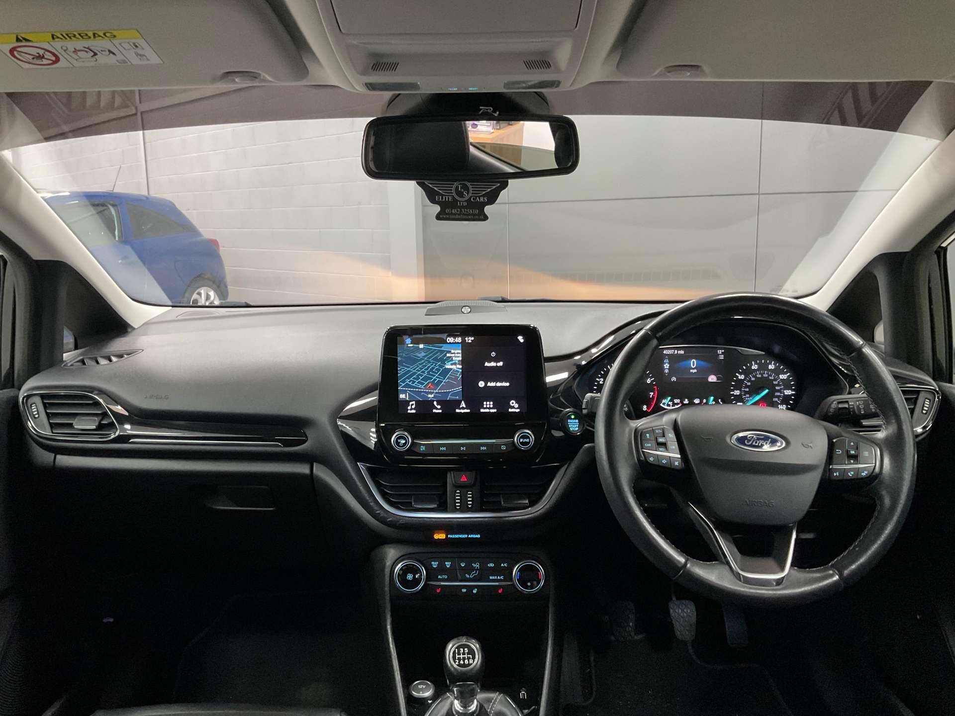 Ford Fiesta - Image 12