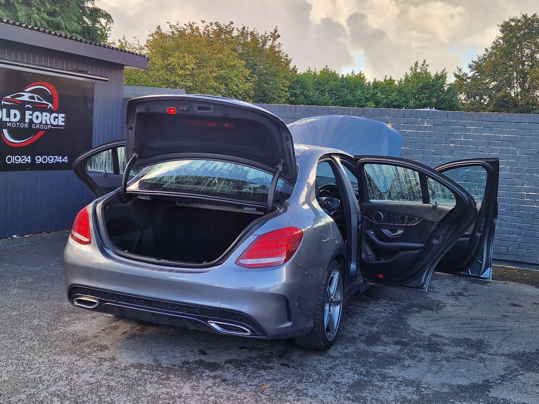Mercedes C Class - Image 20