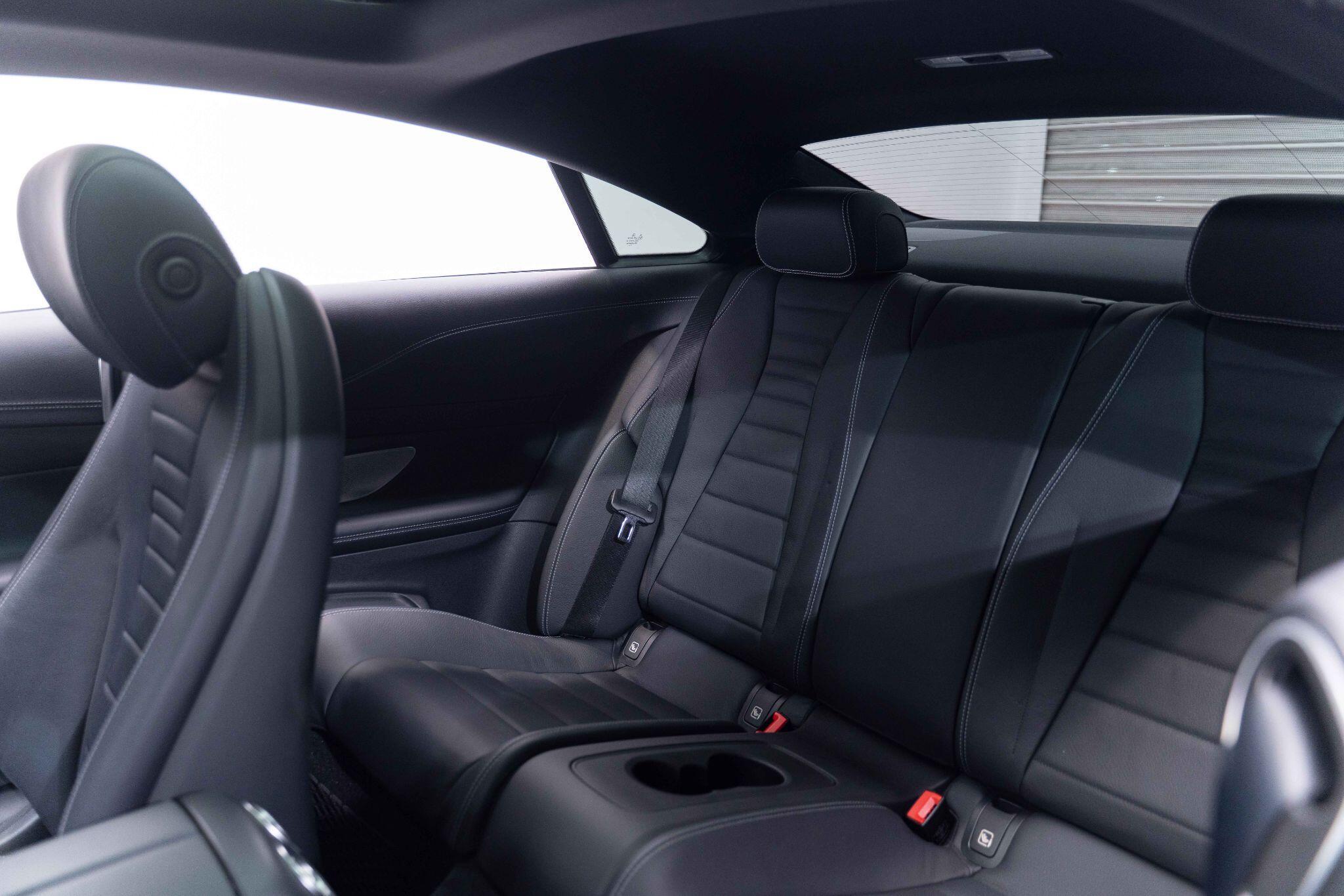Mercedes E Class - Image 10