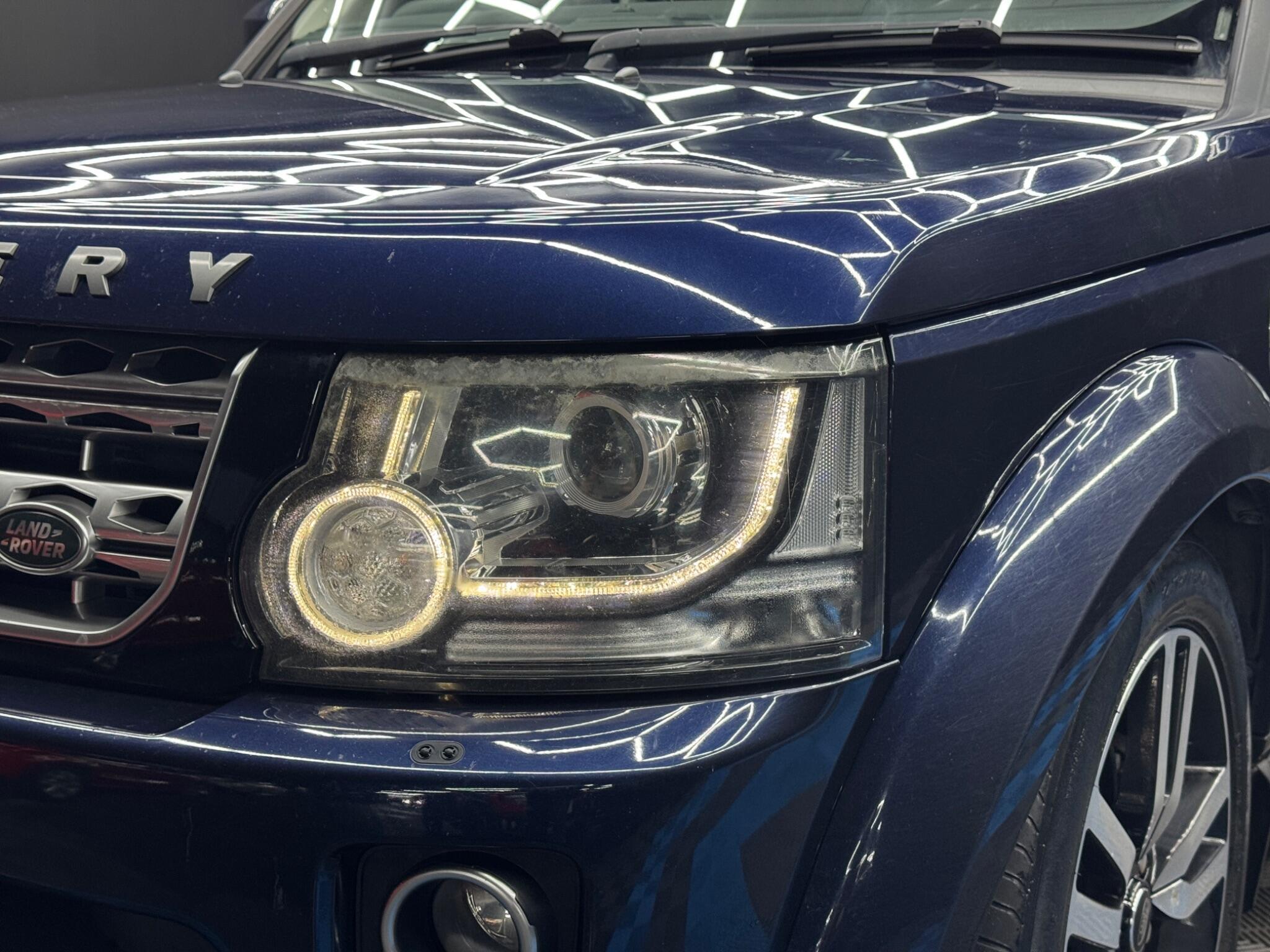 Land Rover DISCOVERY 4 - Image 50