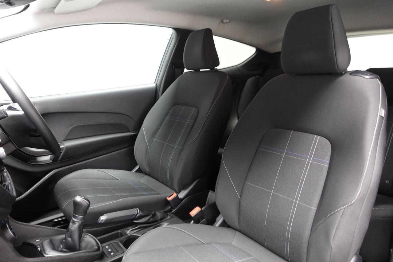 Ford Fiesta - Image 11
