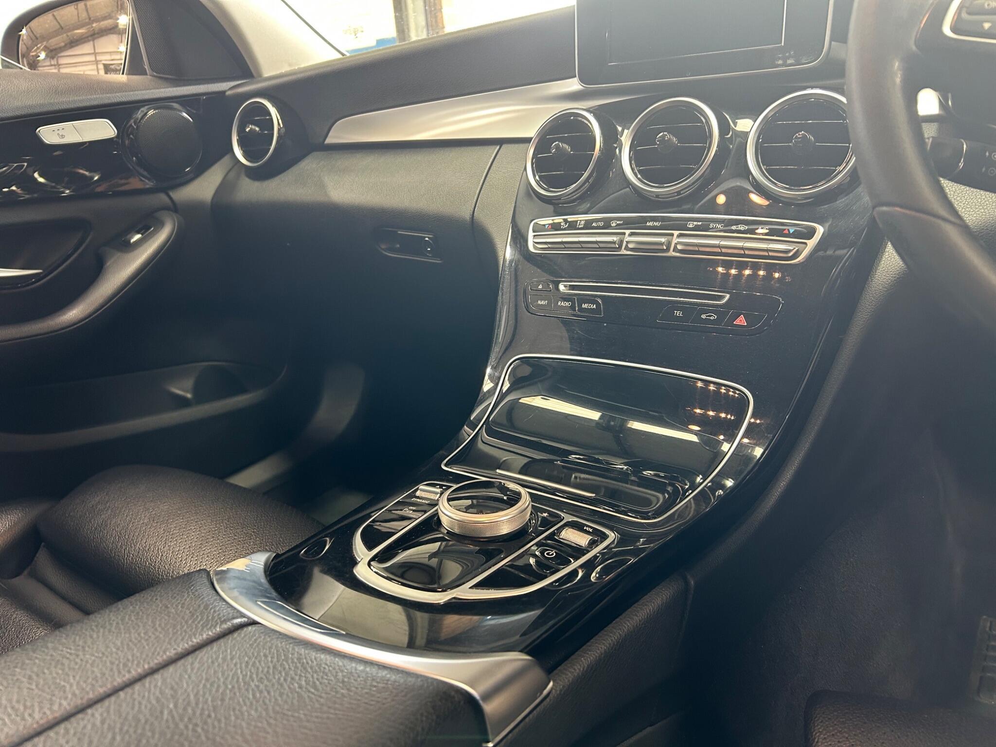 Mercedes C Class - Image 11