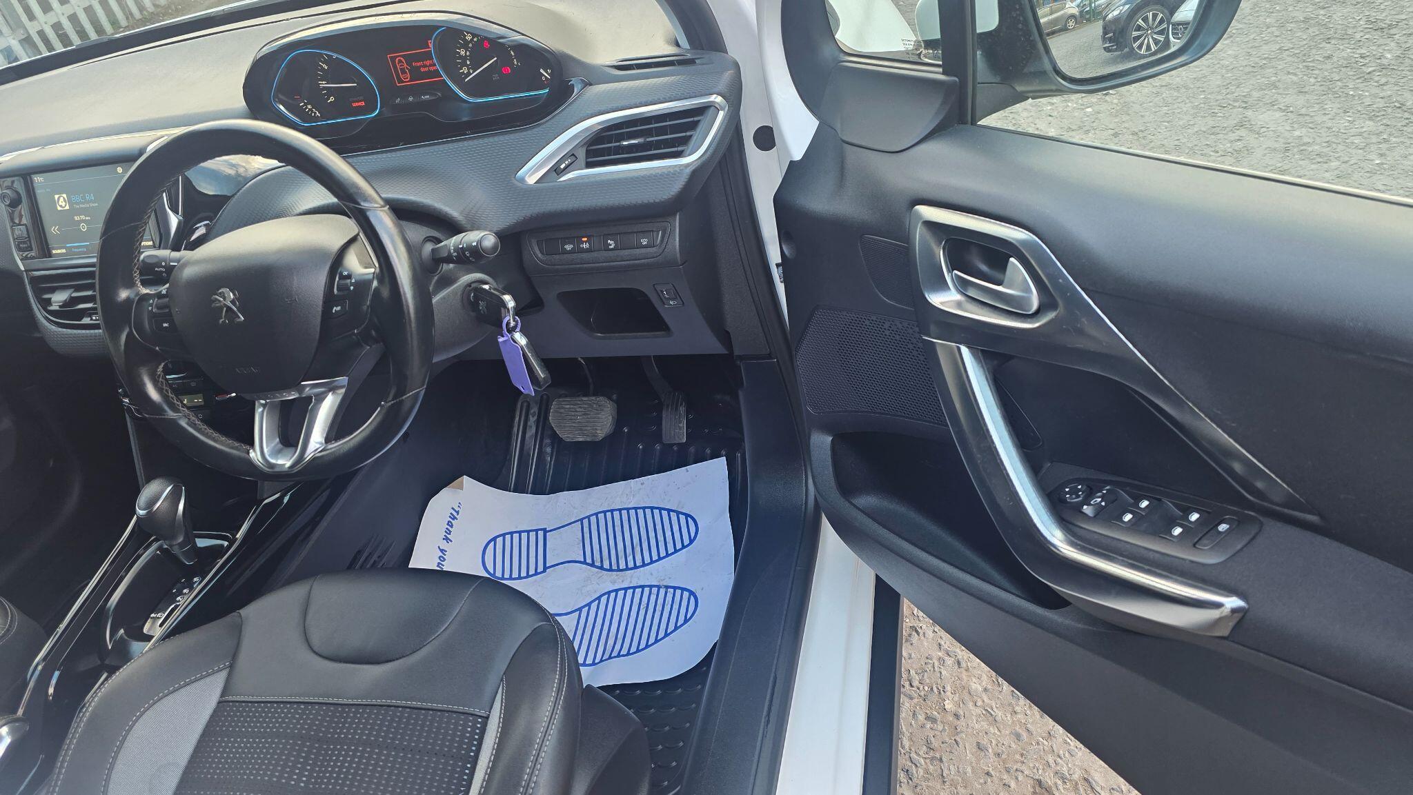 Peugeot 2008 - Image 26