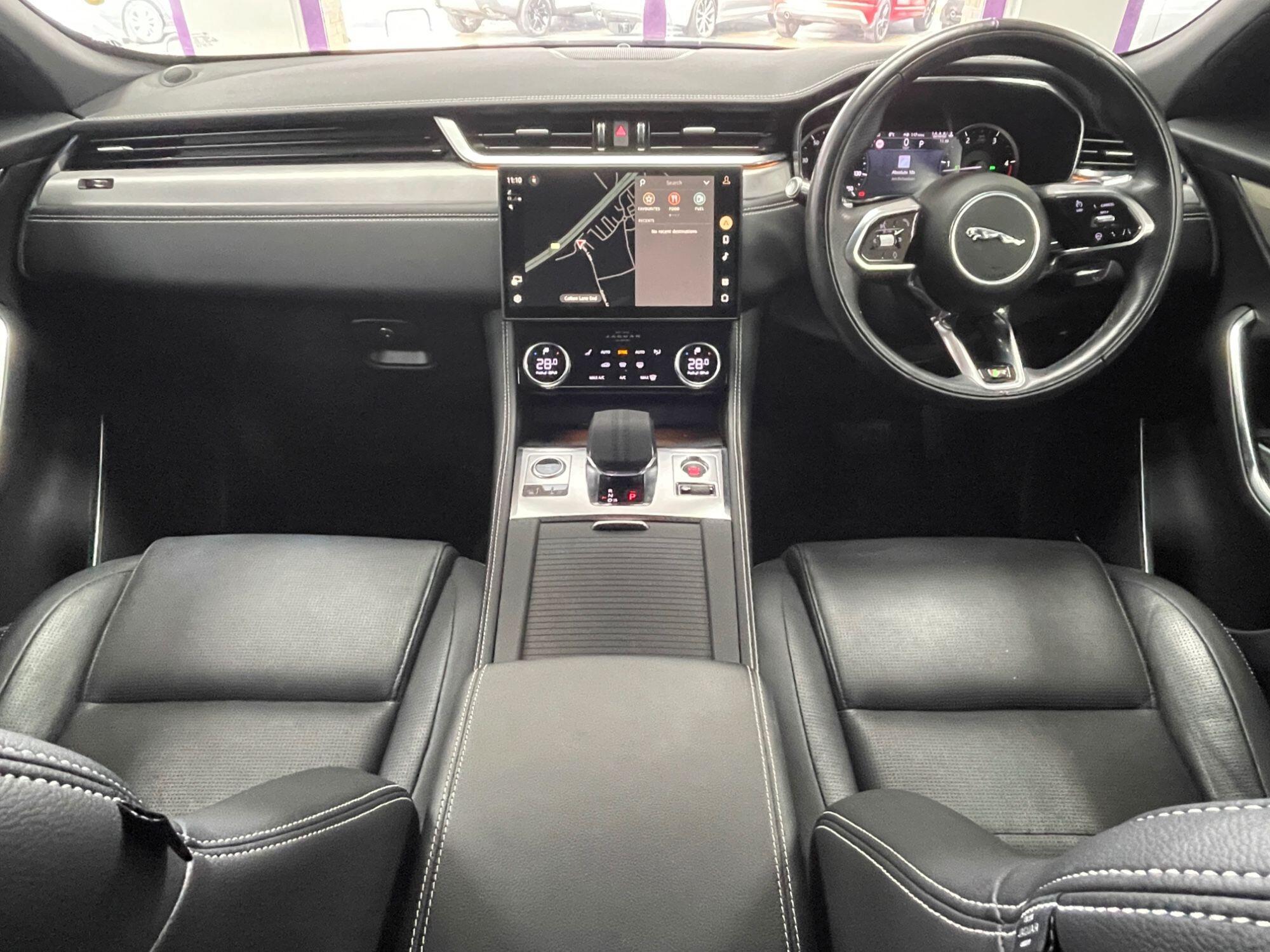 Jaguar F-Pace - Image 4