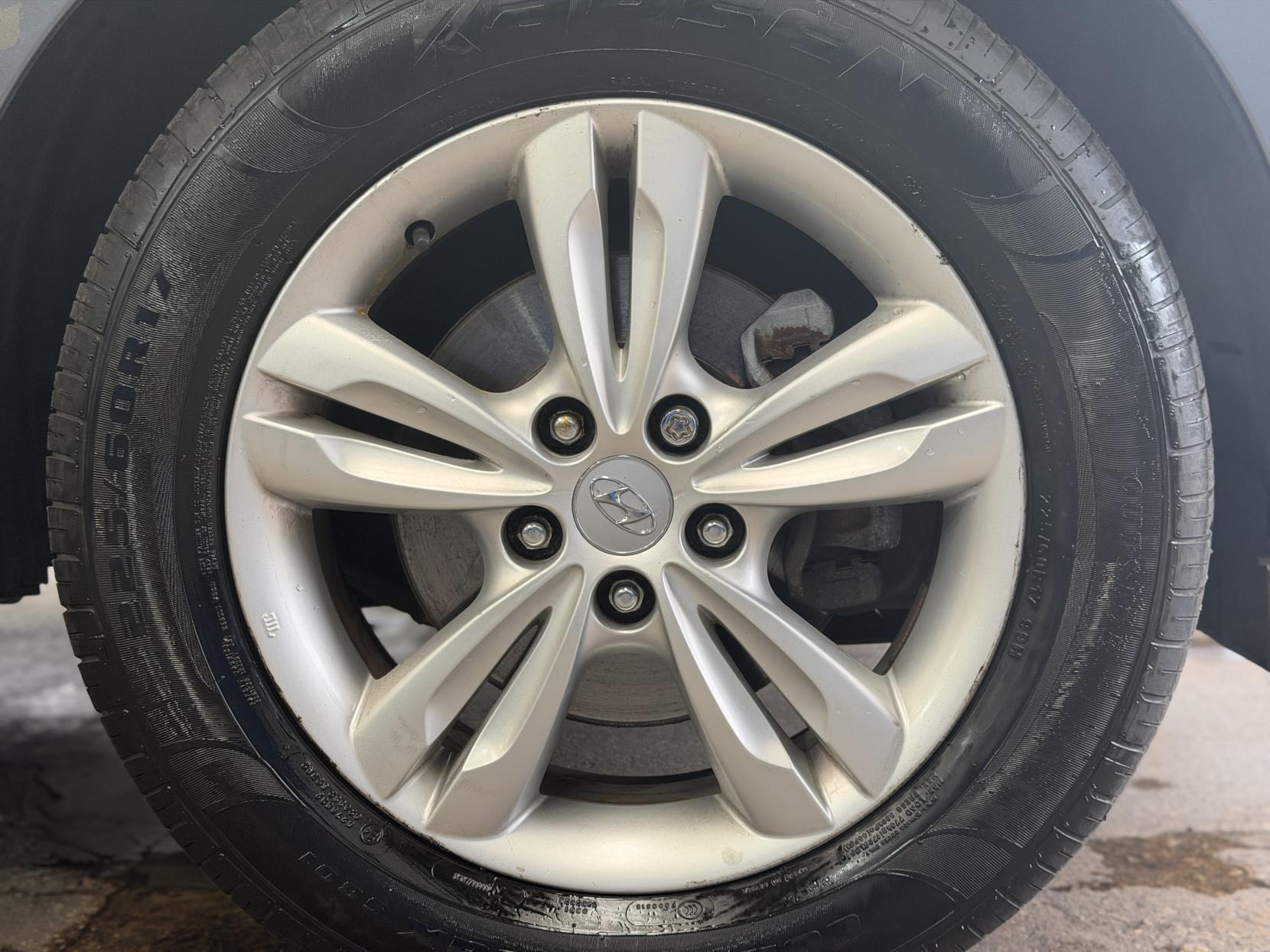 Hyundai ix35 - Image 18