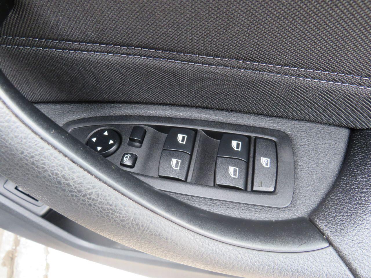 BMW X1 - Image 19