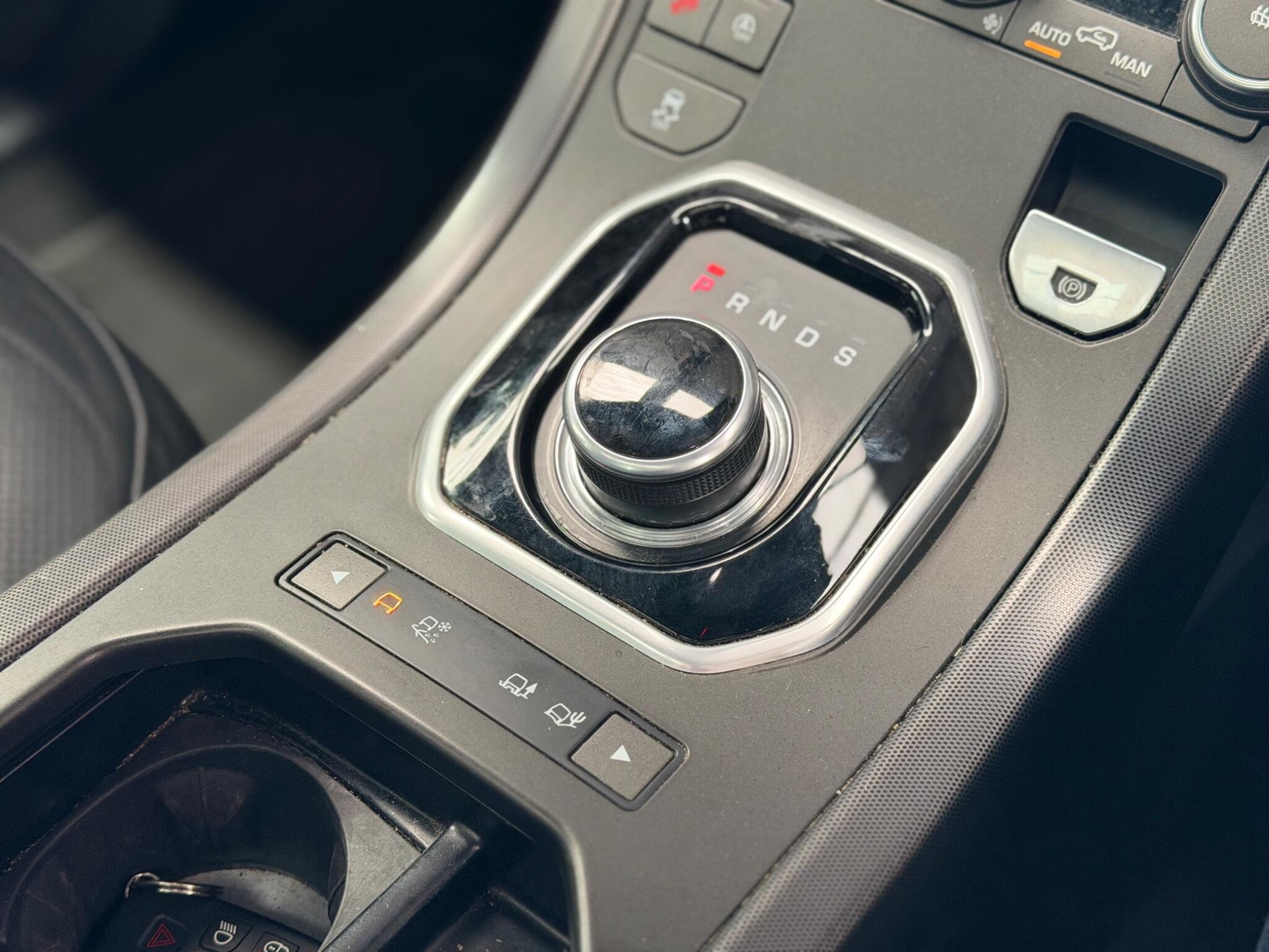 Land Rover Range Rover Evoque - Image 43
