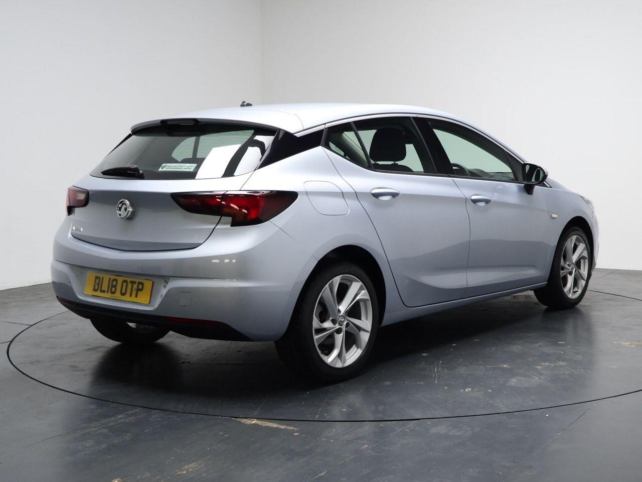 Vauxhall Astra - Image 12