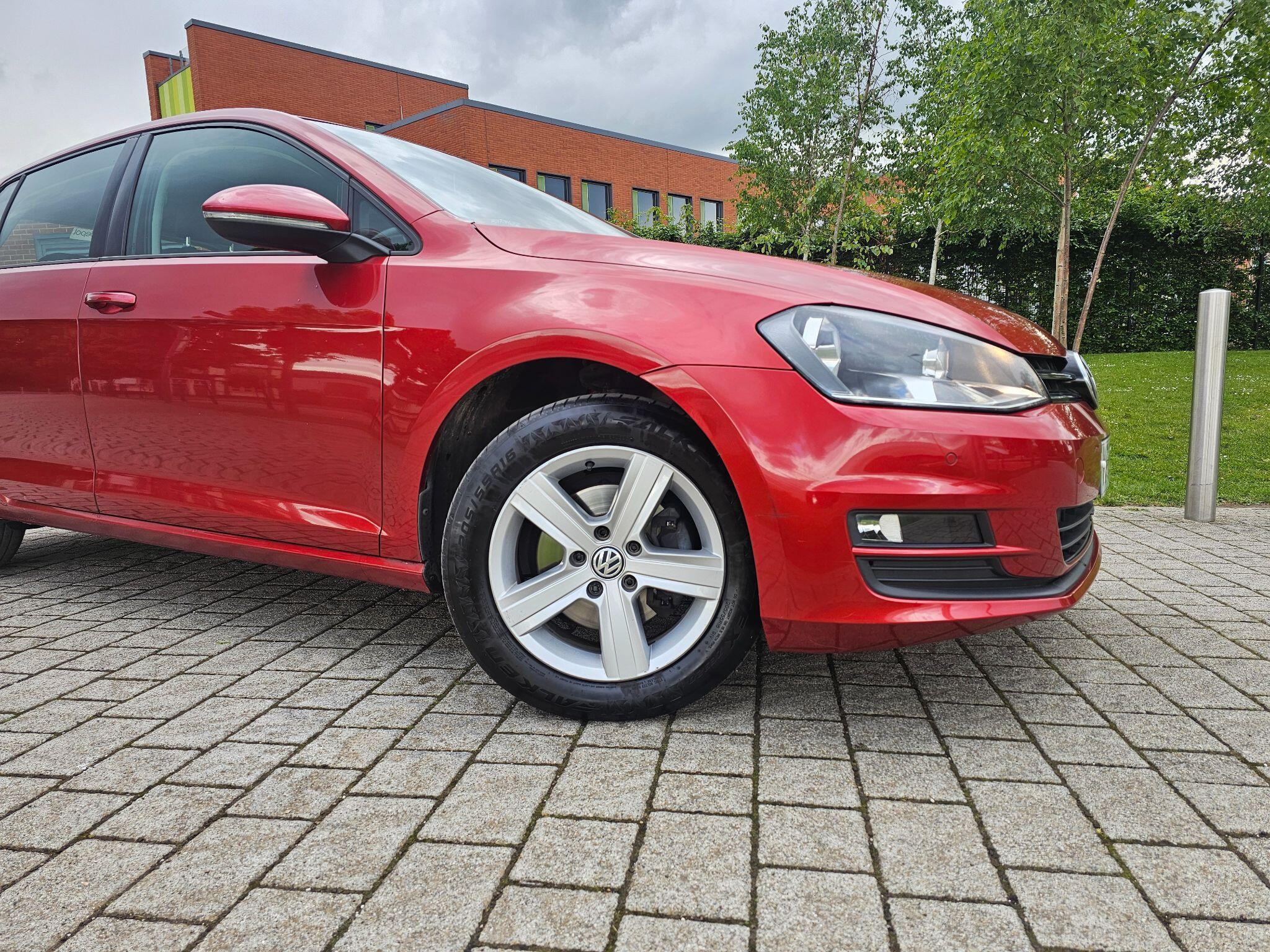Volkswagen Golf - Image 17