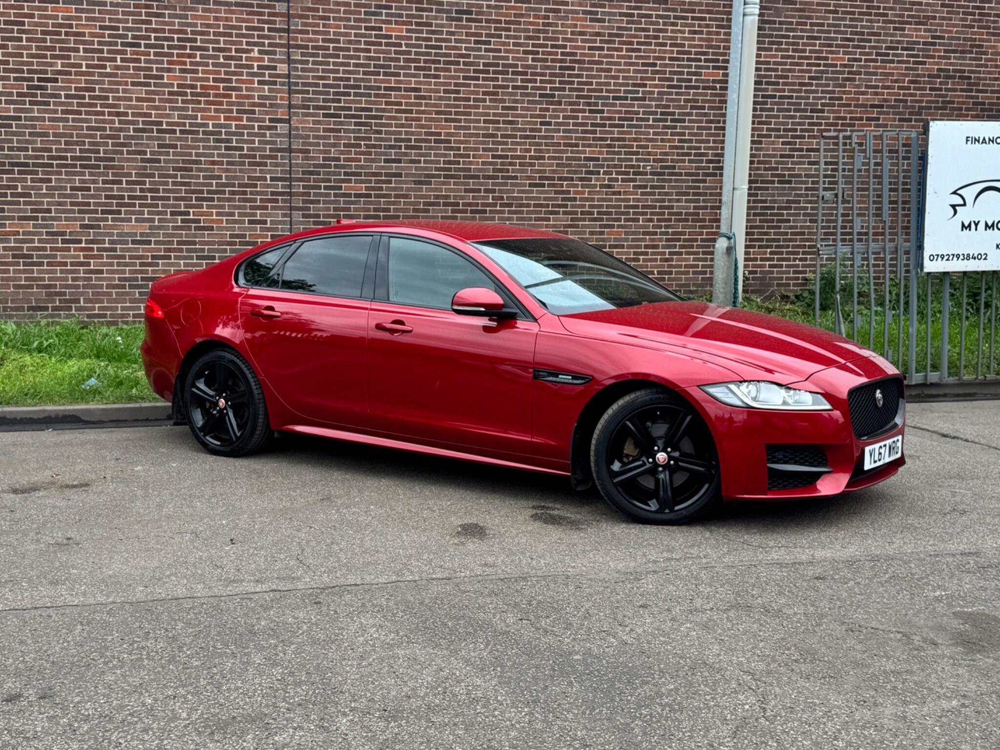 Jaguar XF - Image 11