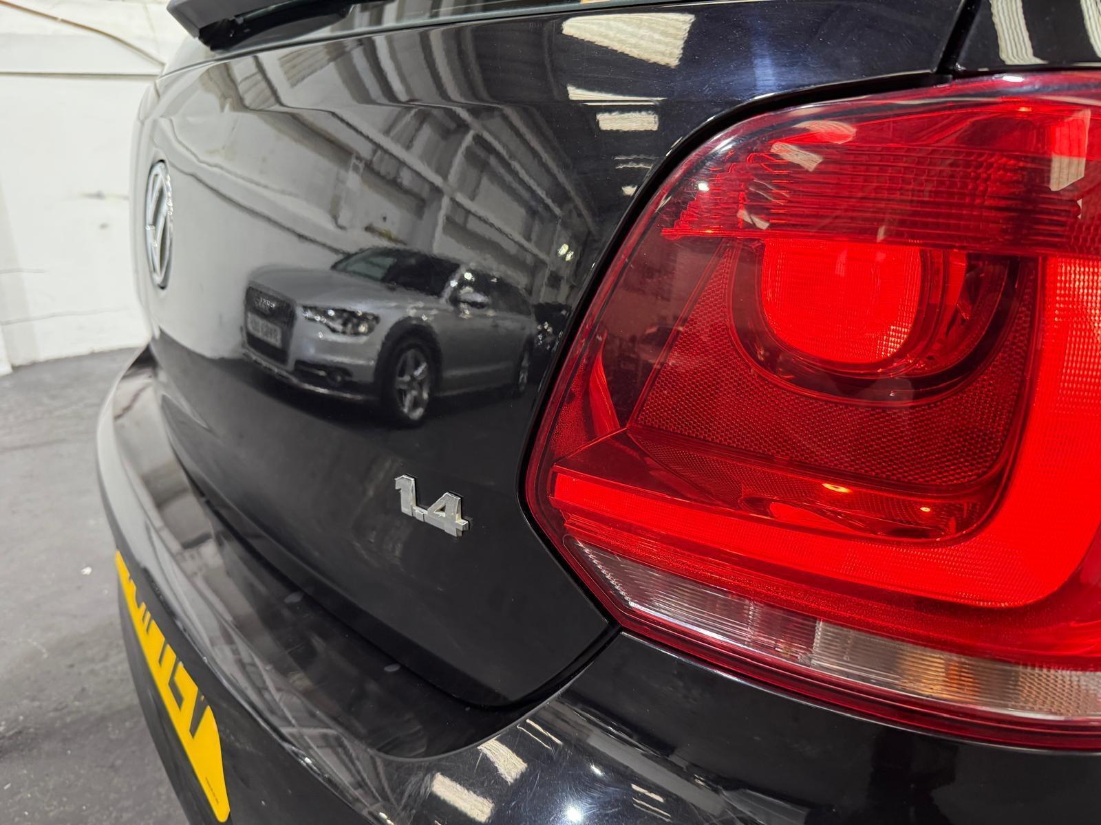 Volkswagen Polo - Image 21