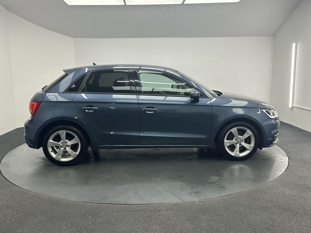 Audi A1 - Image 11