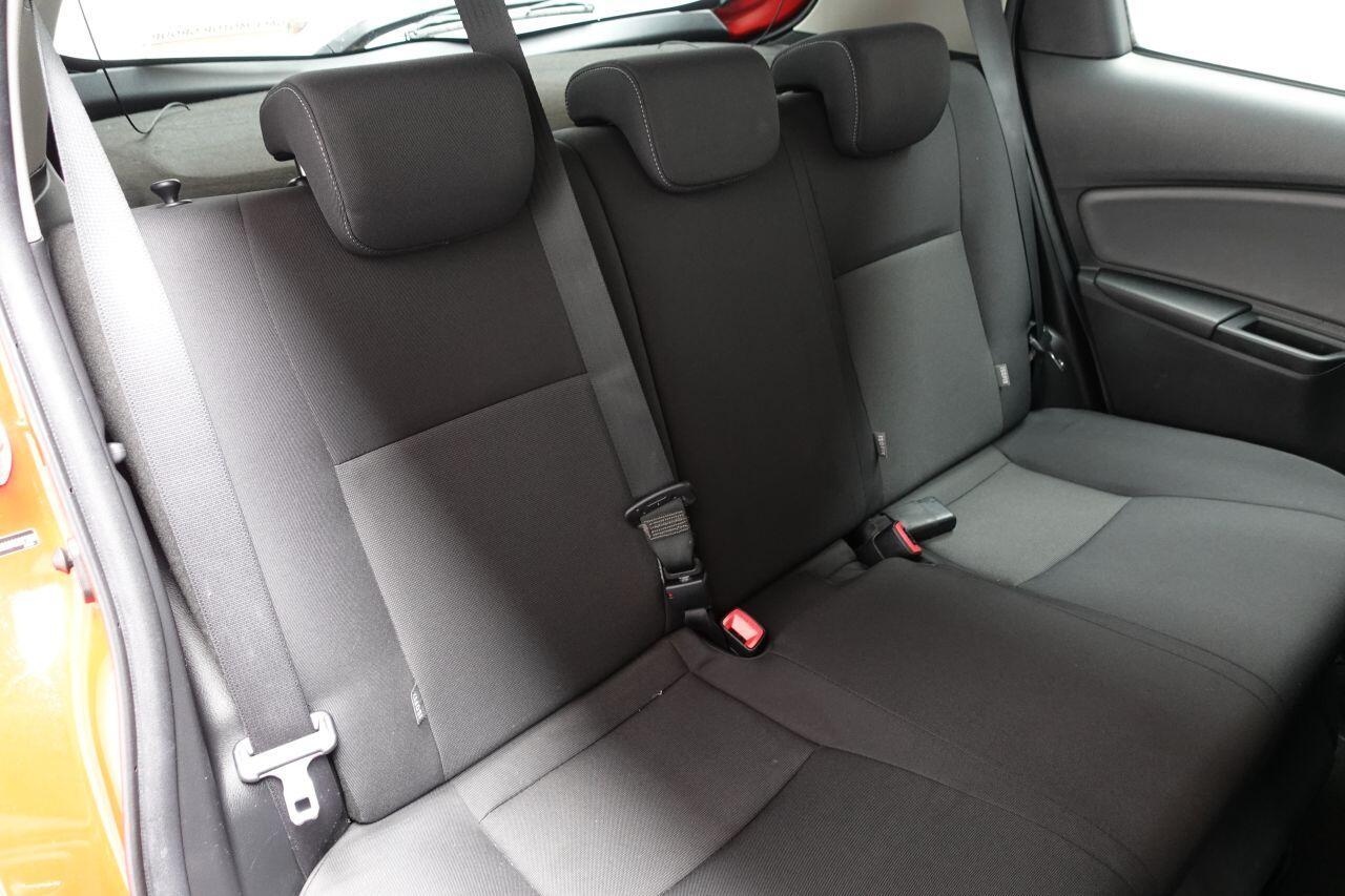 Toyota Yaris - Image 10