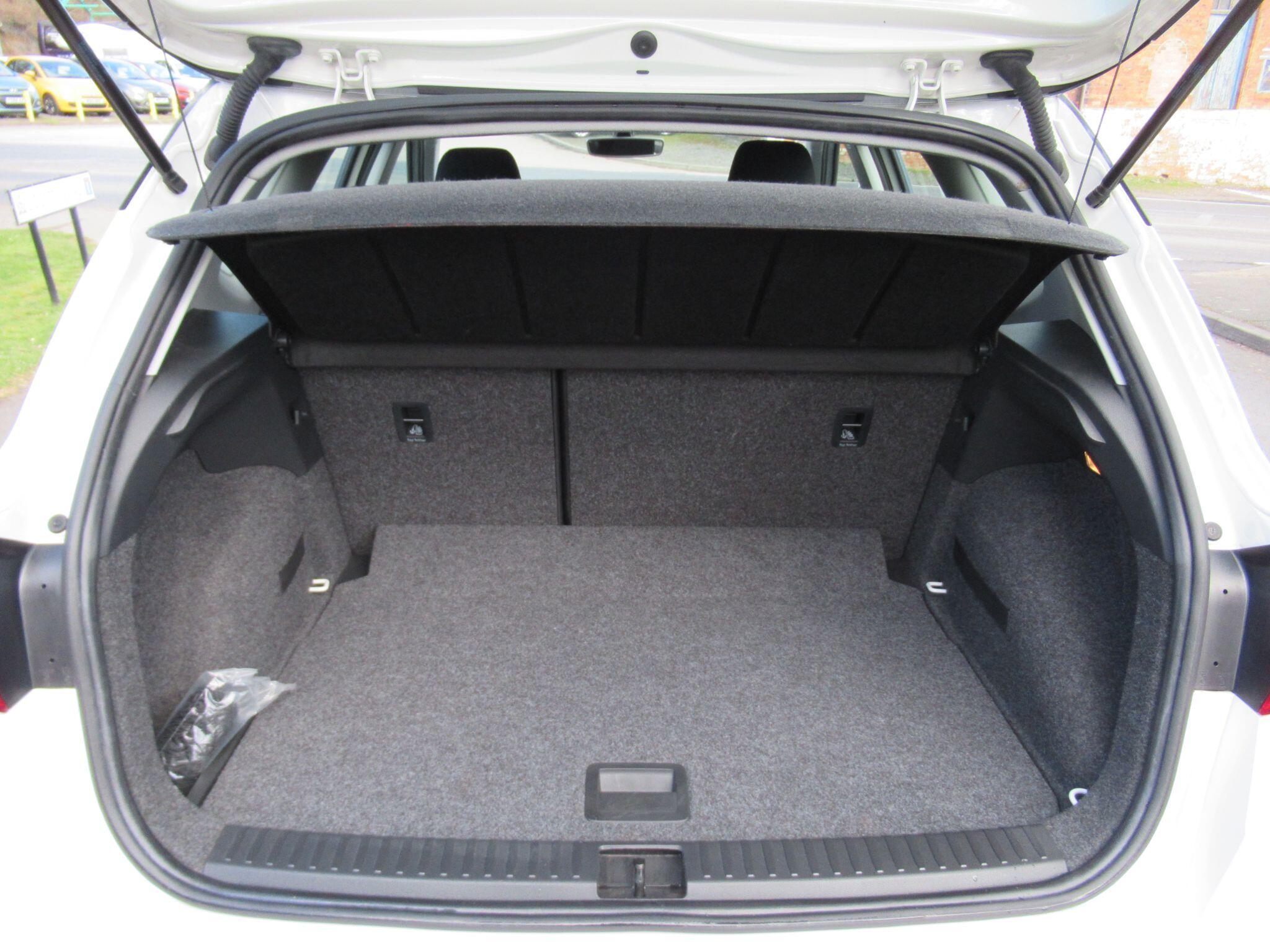 SEAT Arona - Image 18