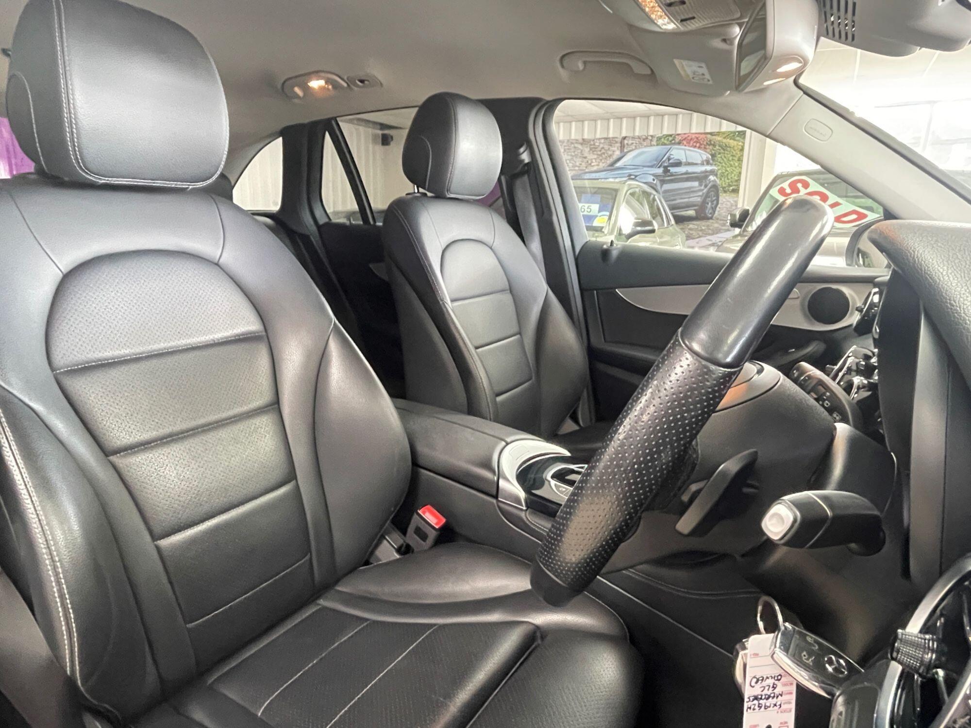 Mercedes GLC - Image 26