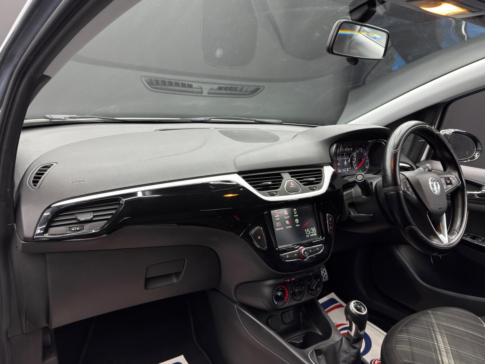 Vauxhall Corsa - Image 11