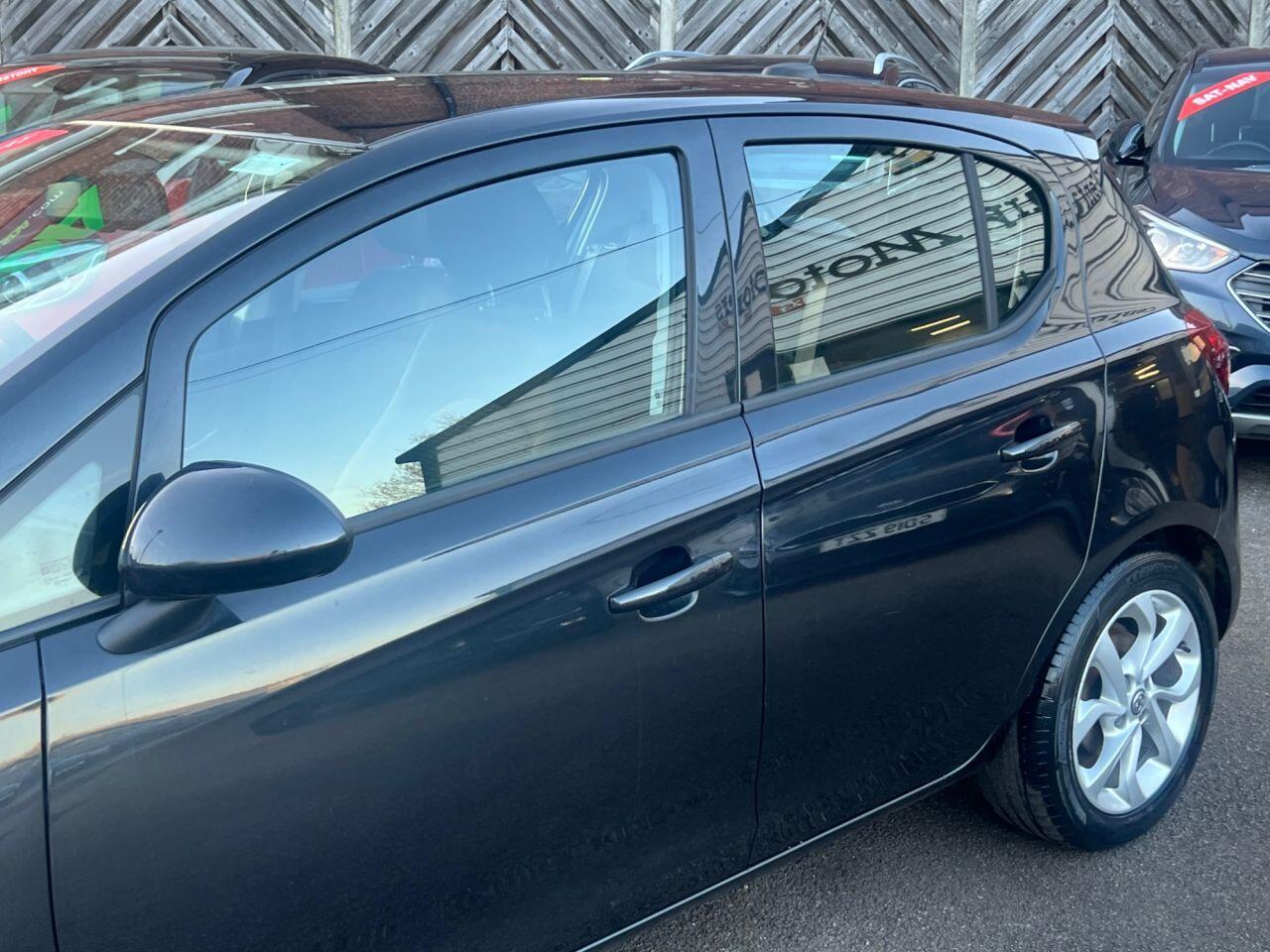 Vauxhall Corsa - Image 9