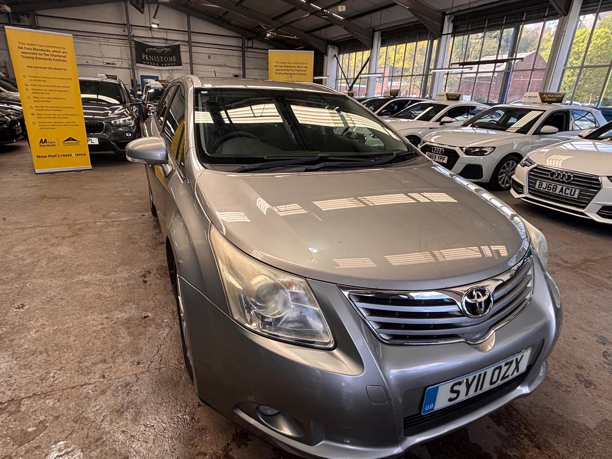 Toyota Avensis - Image 23