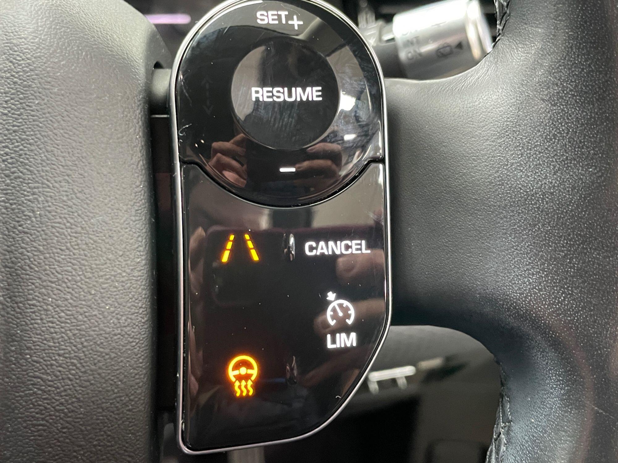 Land Rover Range Rover Evoque - Image 37