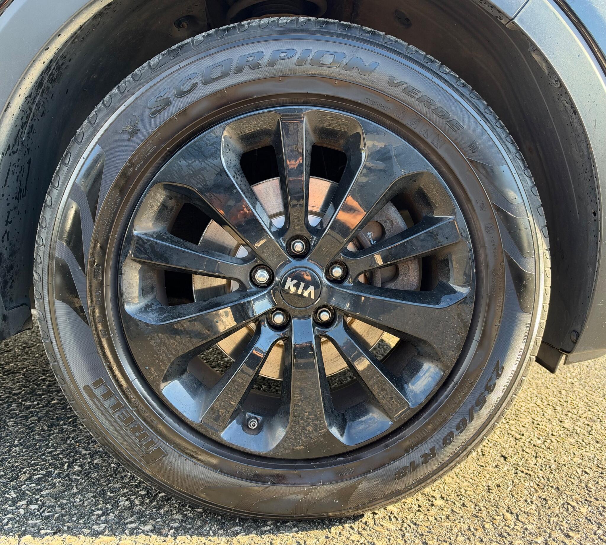 Kia Sorento - Image 15