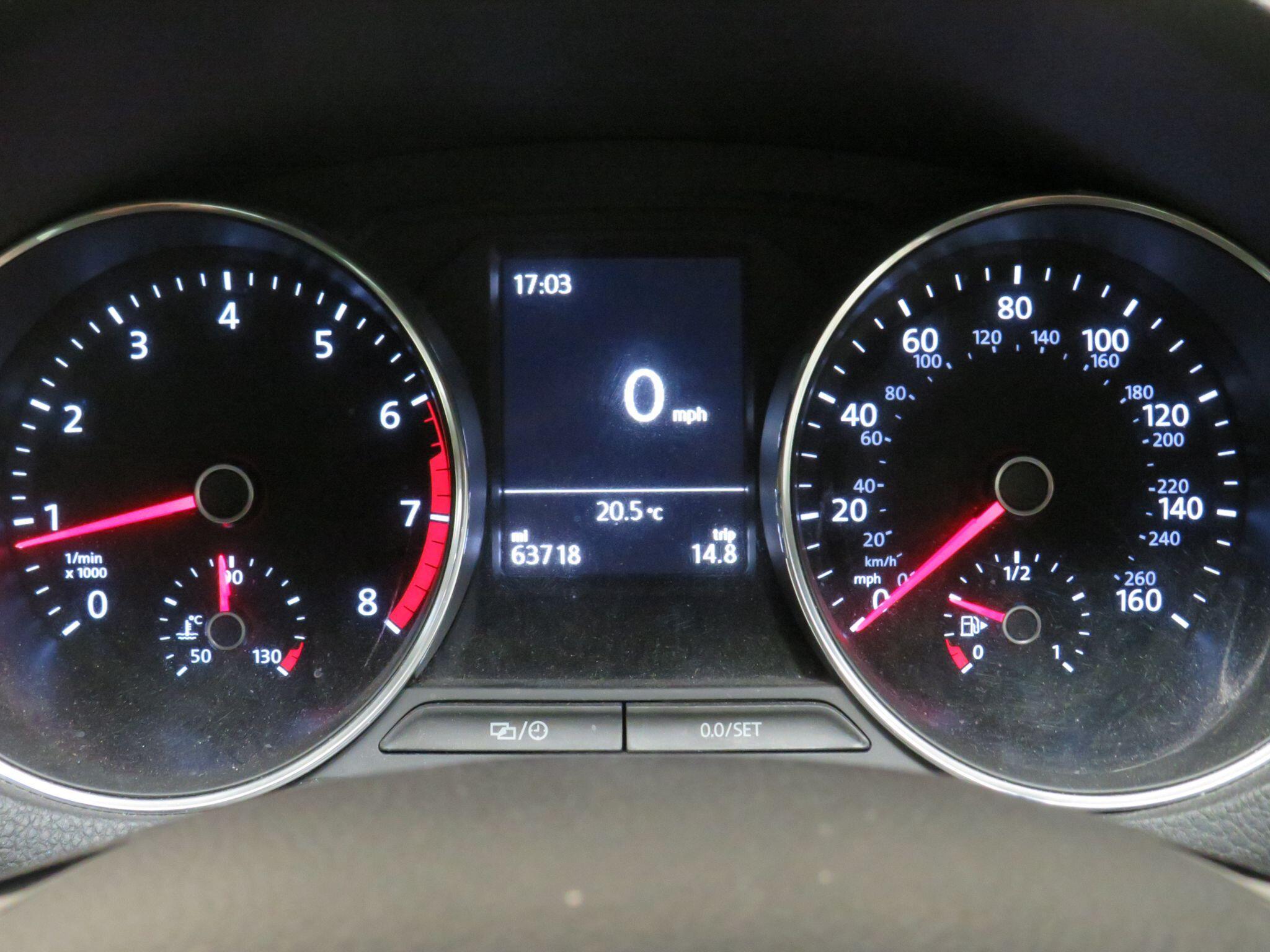 Volkswagen Polo - Image 15