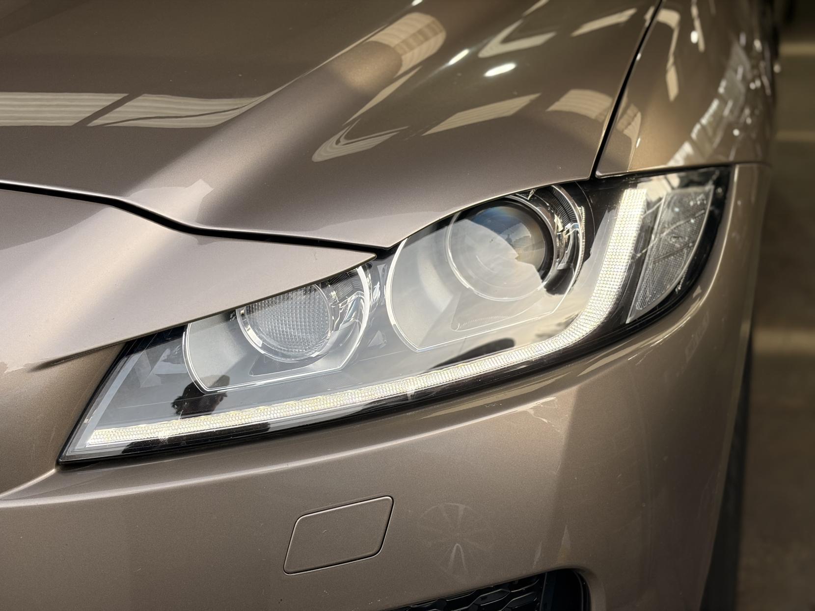 Jaguar F-Pace - Image 11
