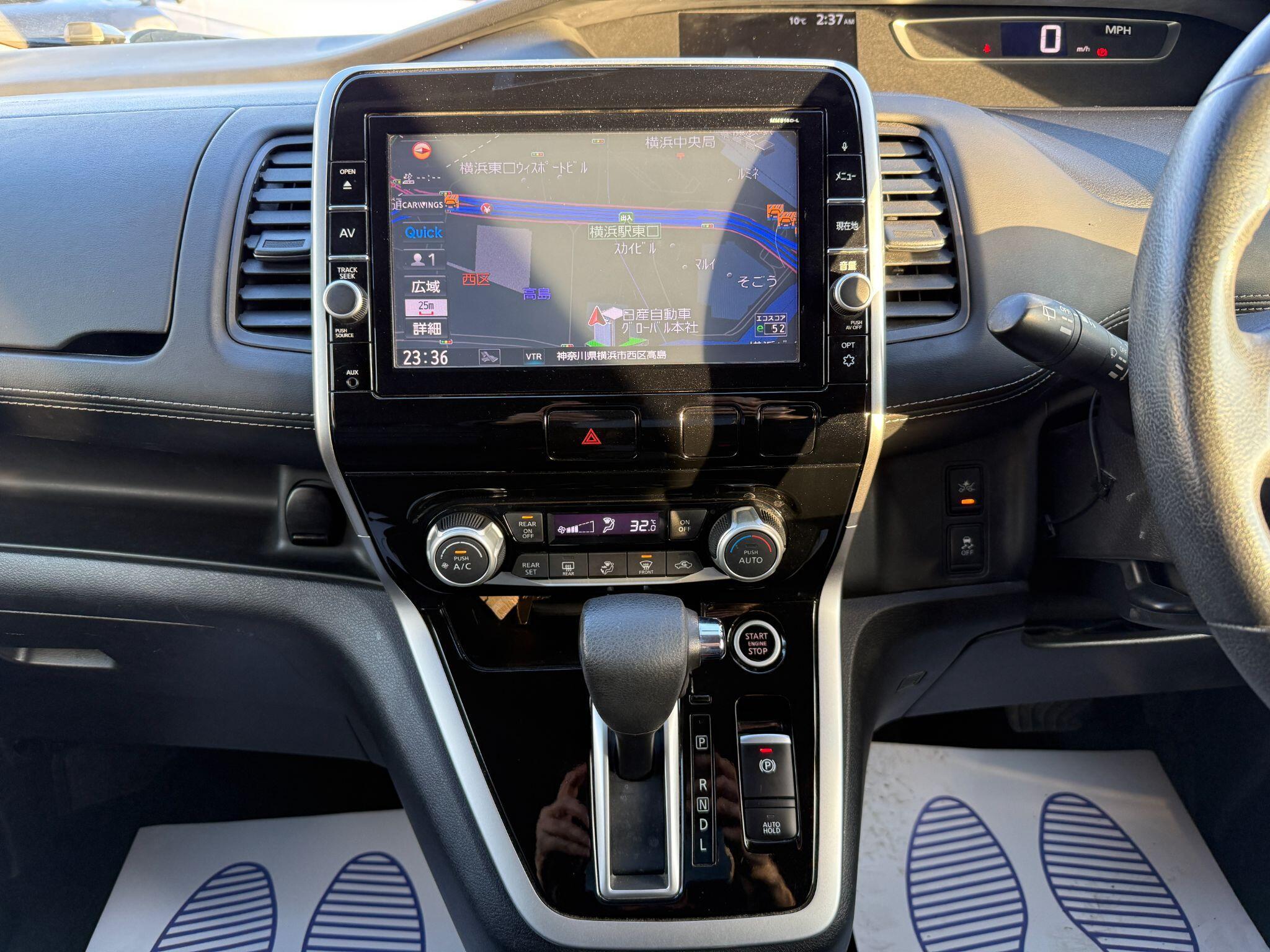 Nissan Serena - Image 53