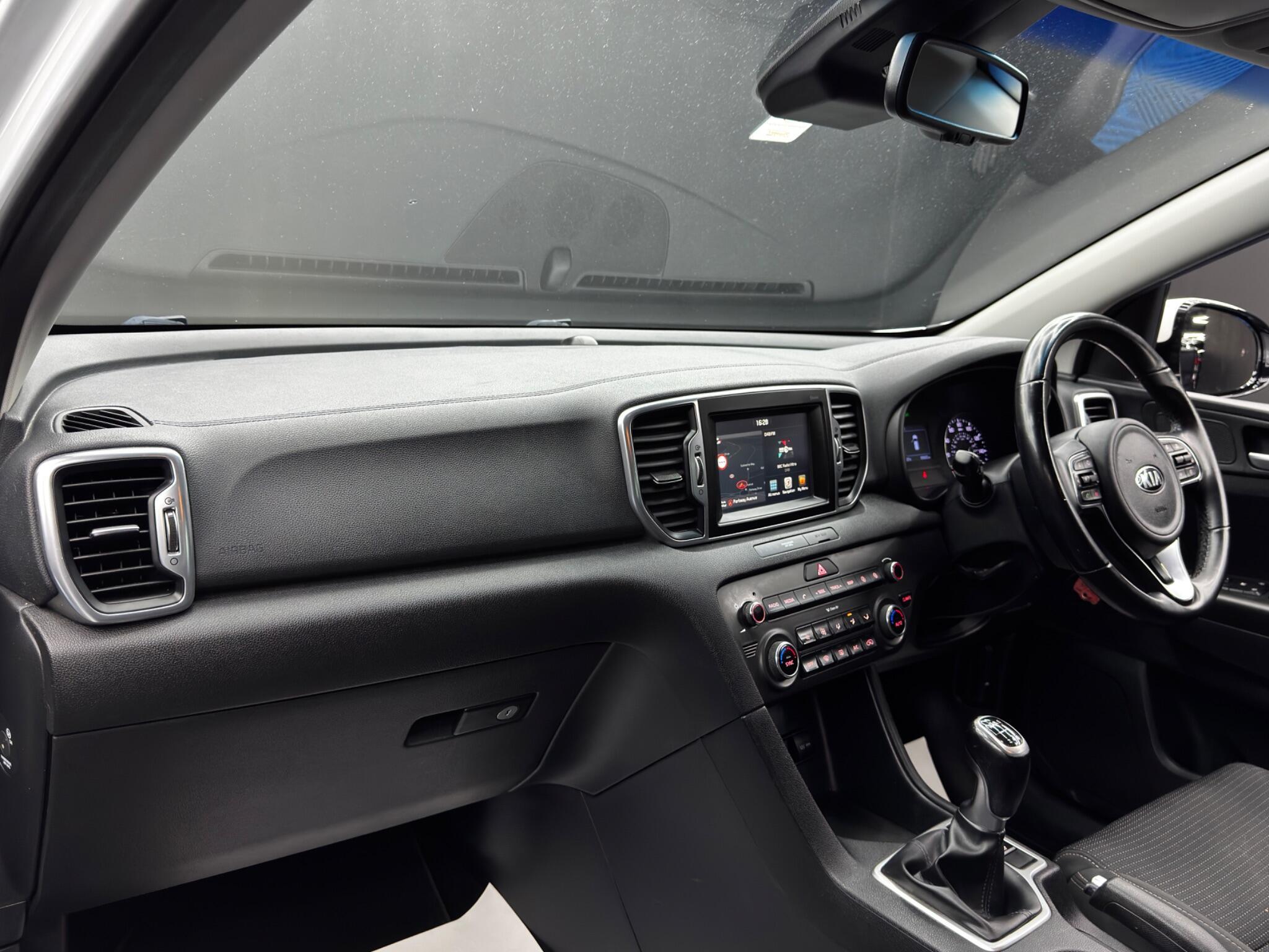 Kia Sportage - Image 11