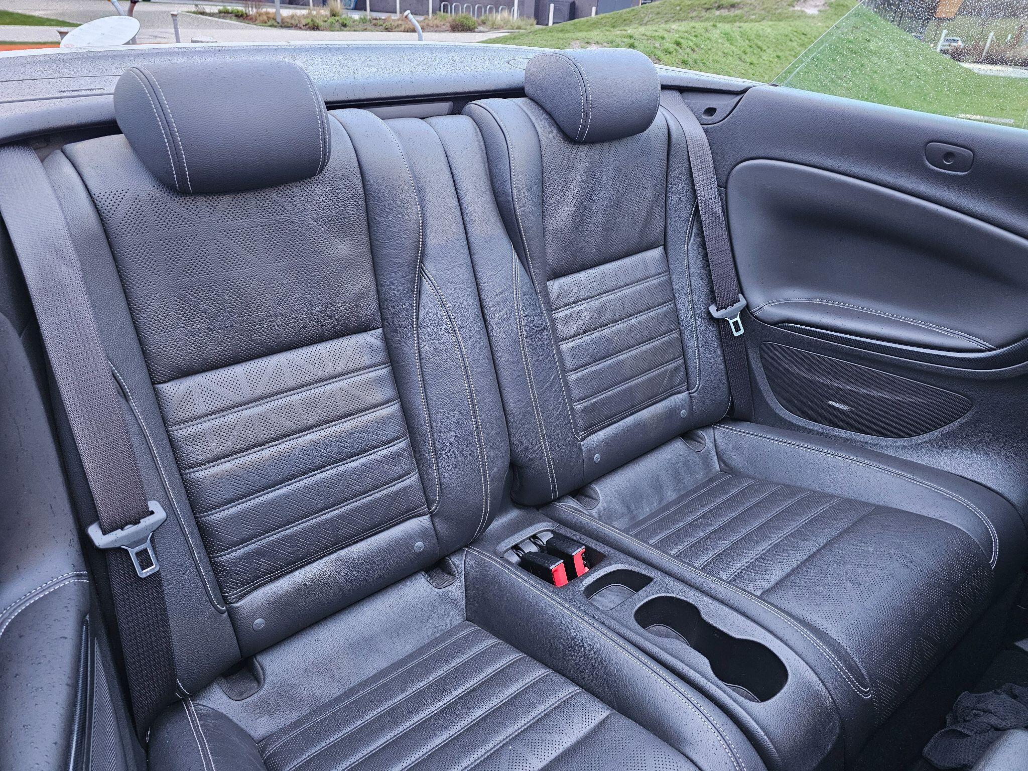 Vauxhall Cascada - Image 34