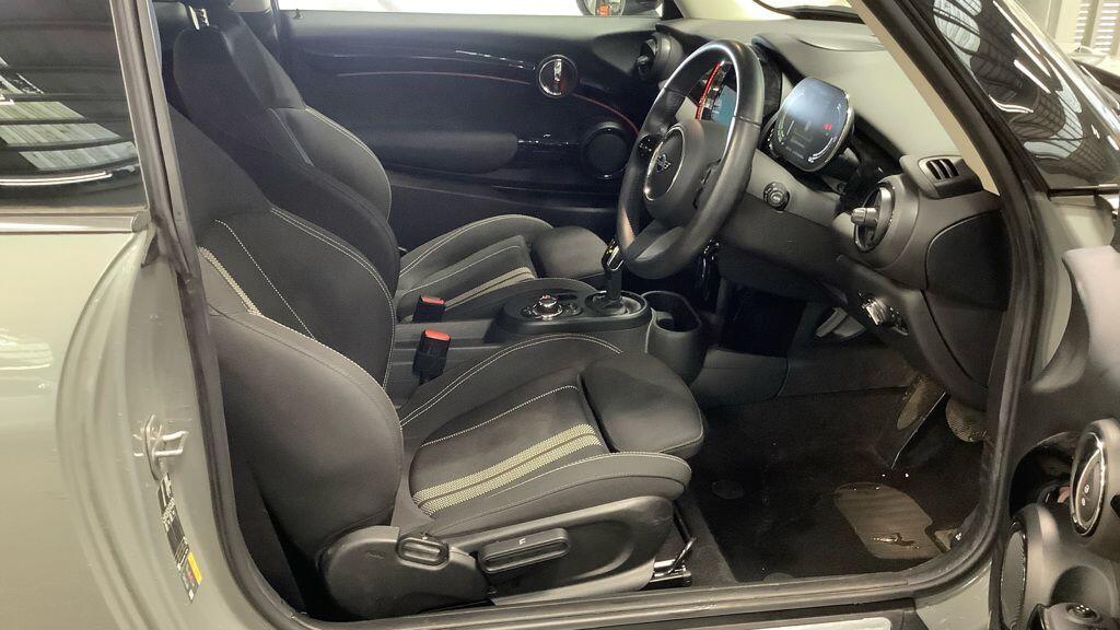 MINI Electric Hatch - Image 9