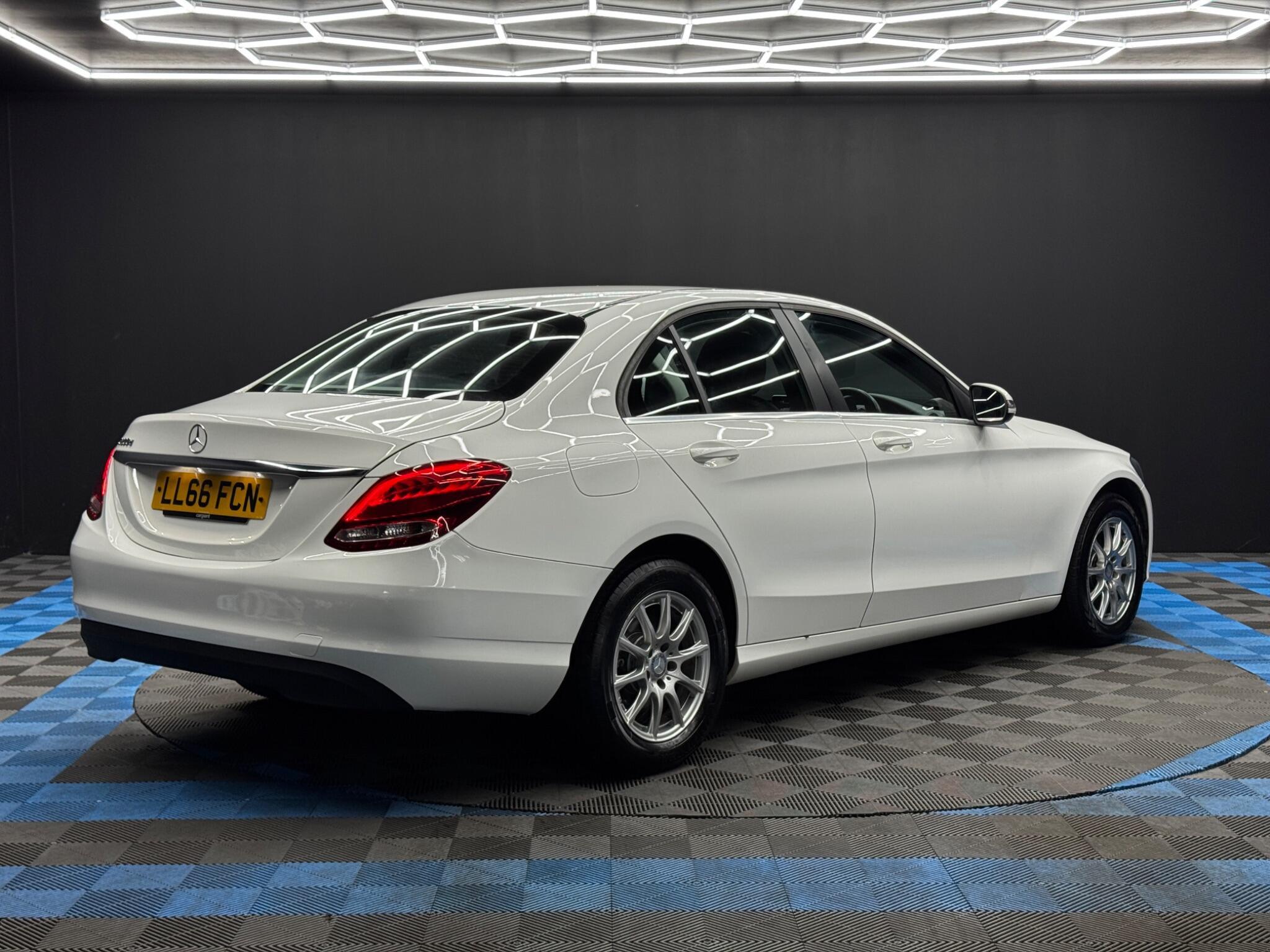 Mercedes C Class - Image 5