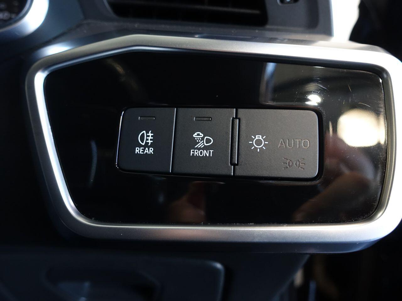 Audi A6 Saloon - Image 26
