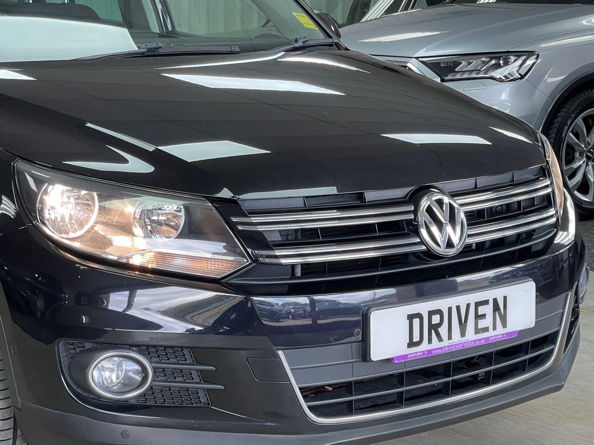 Volkswagen Tiguan - Image 4