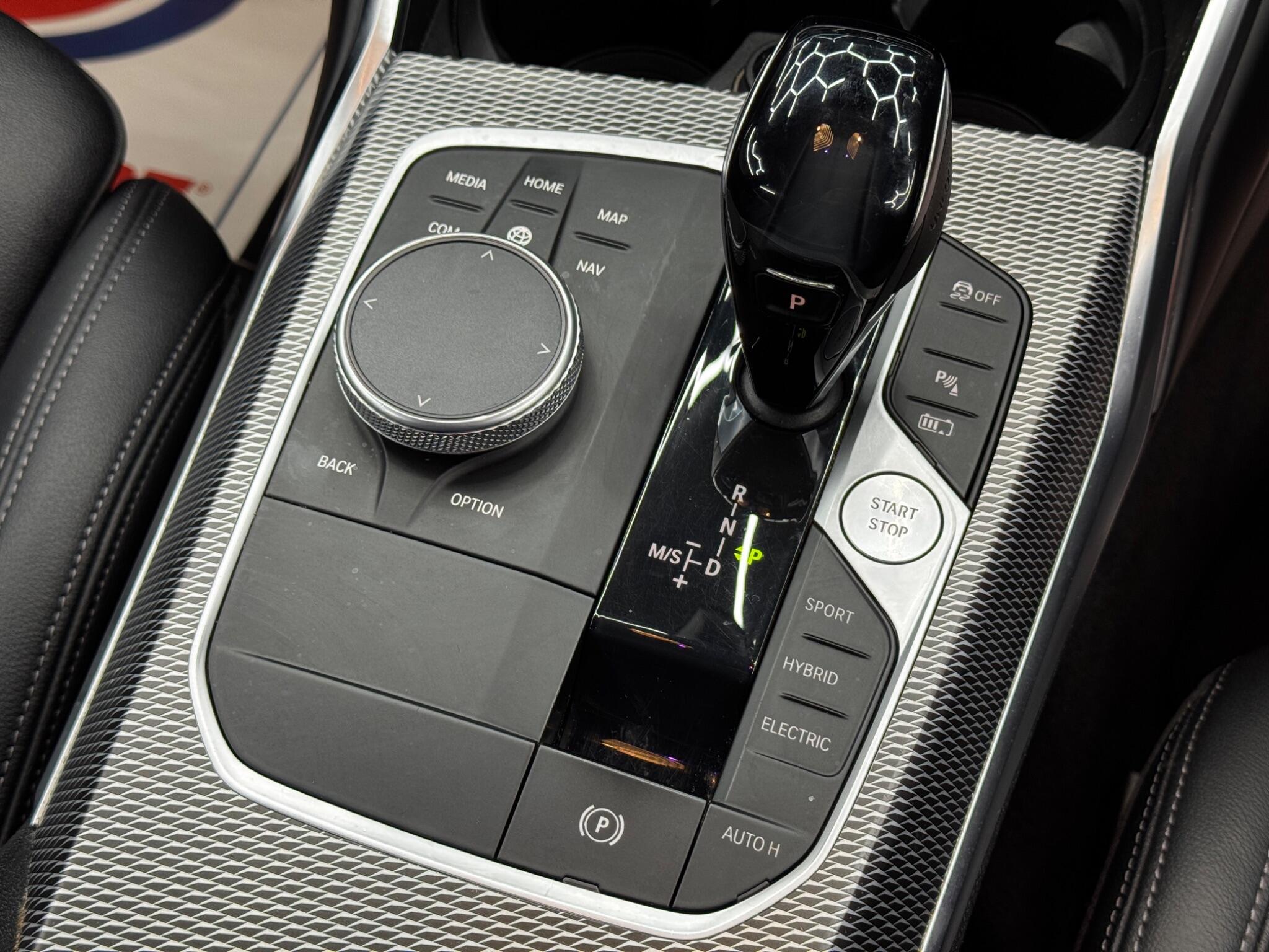 BMW 3 Series - Image 26