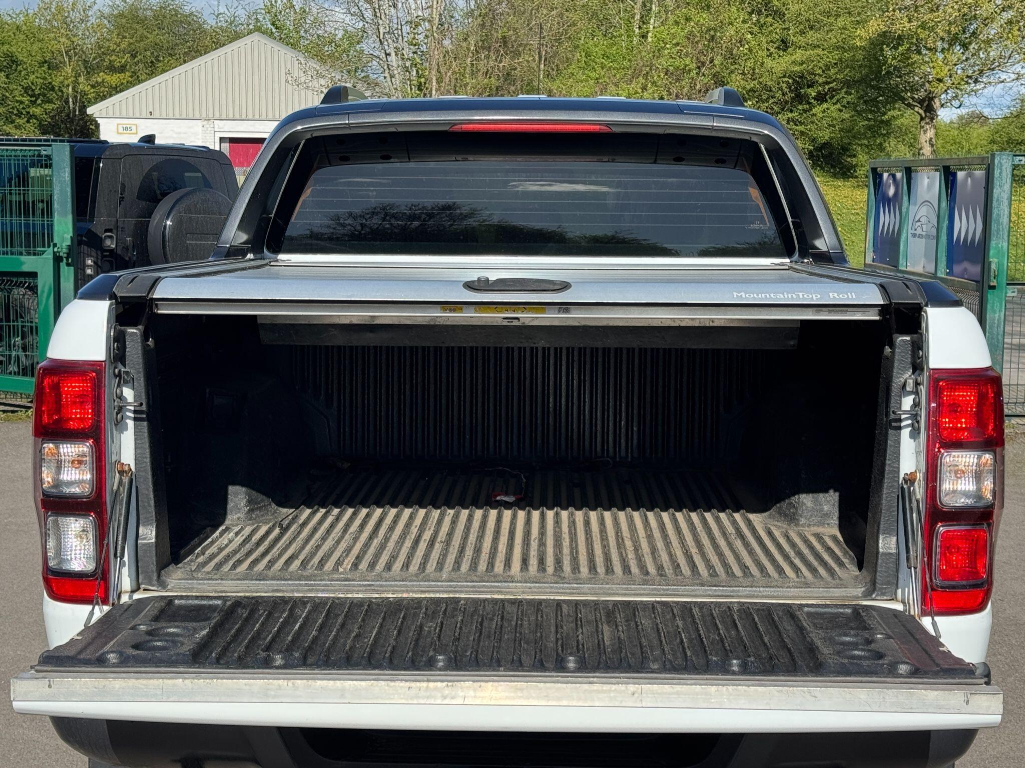 Ford Ranger - Image 26