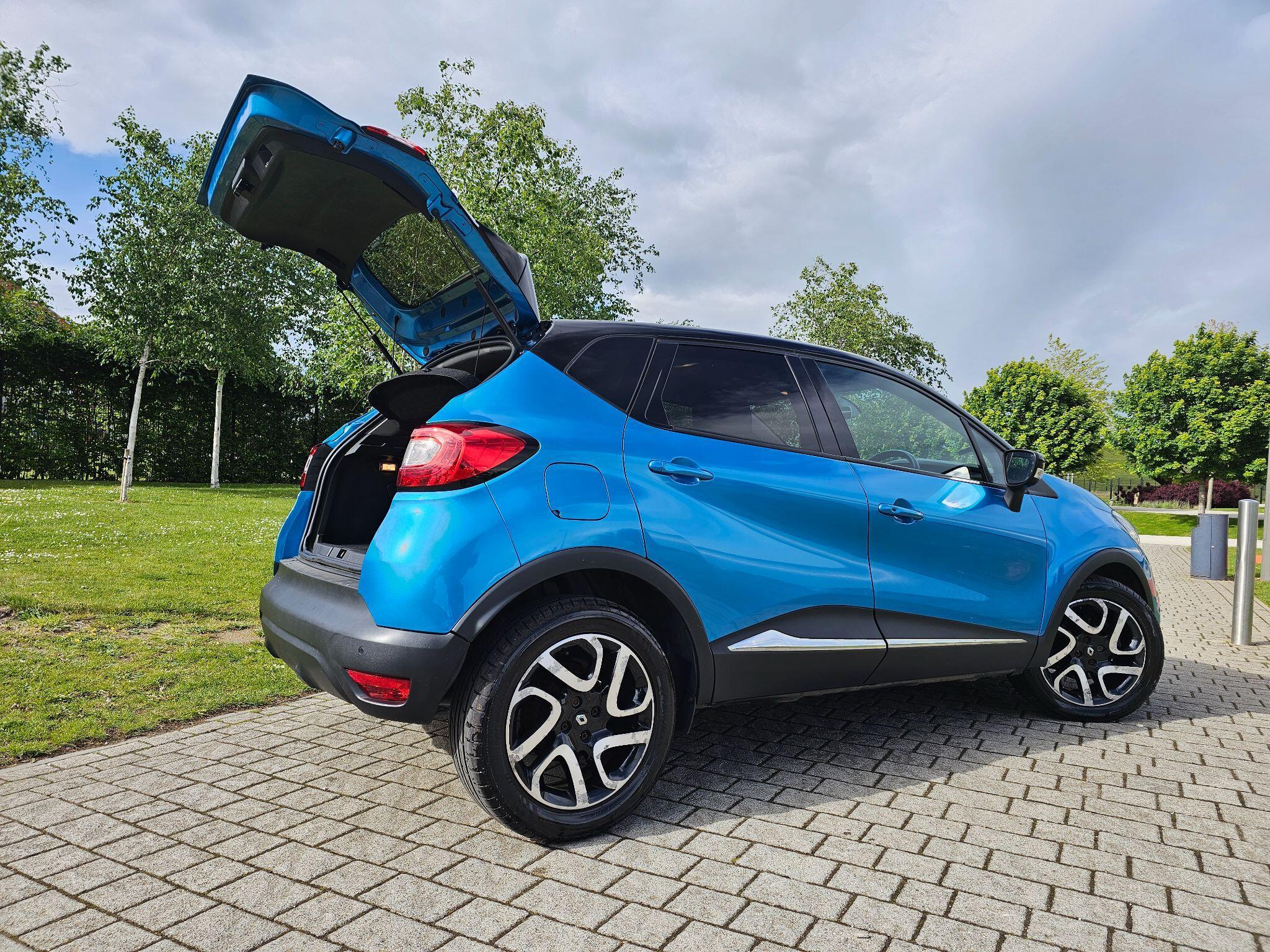 Renault Captur - Image 33