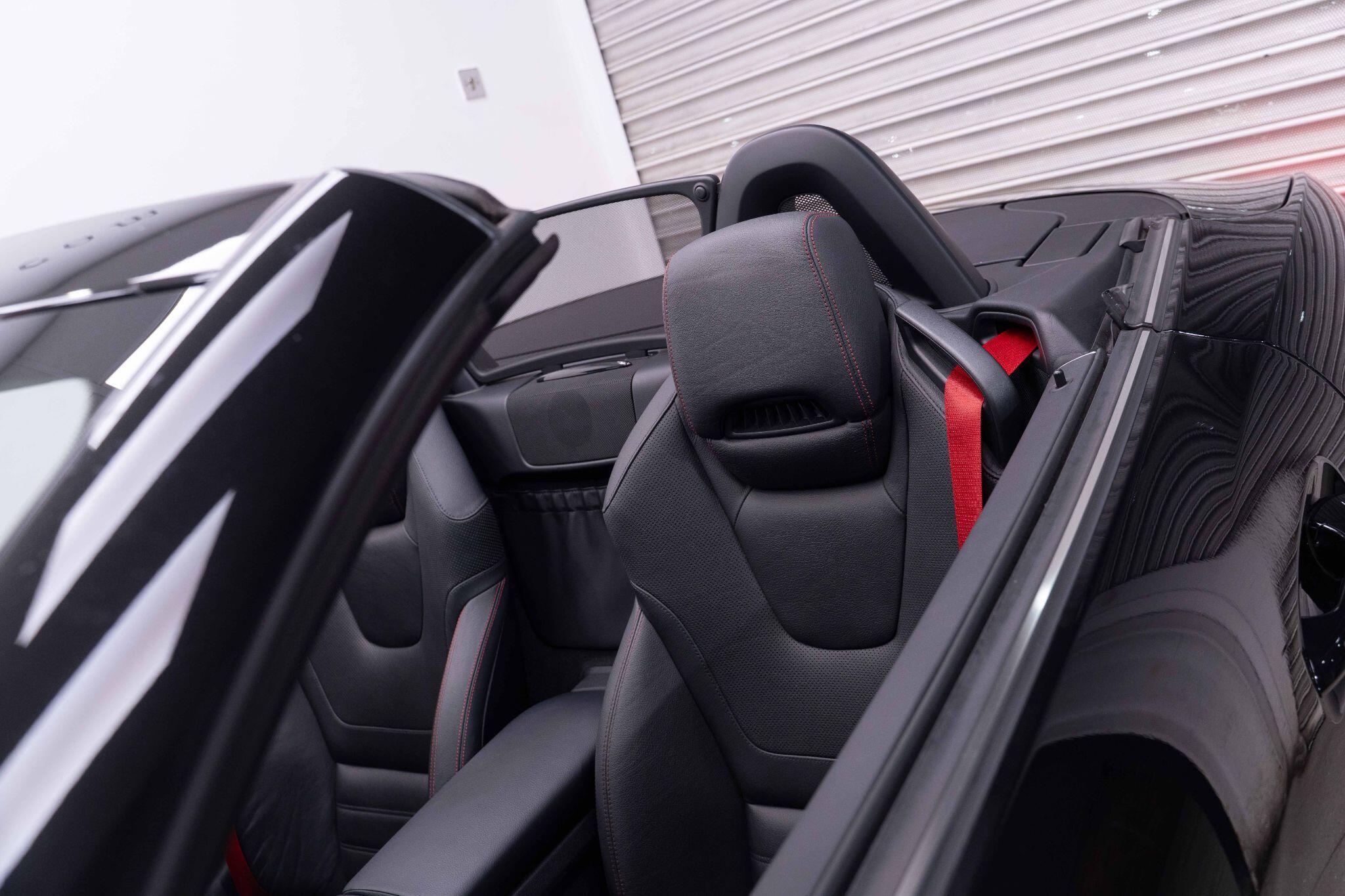 Mercedes SLC - Image 42