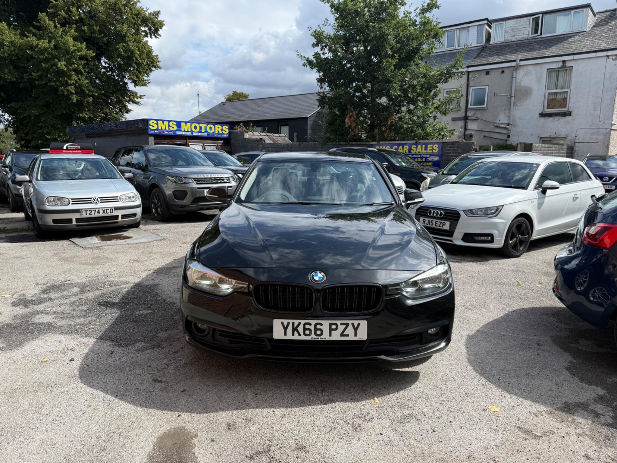 BMW 3 Series - Image 2