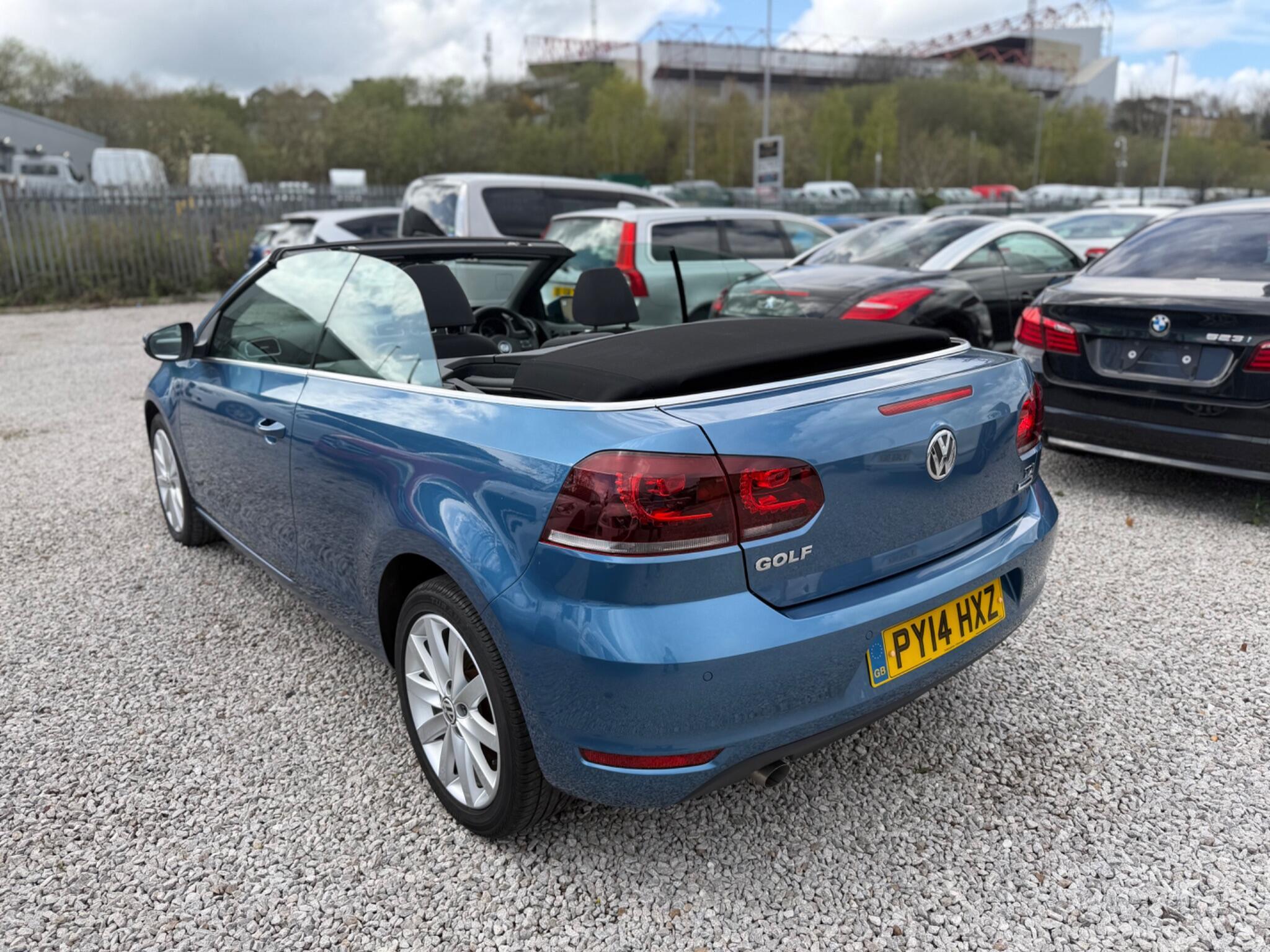 Volkswagen Golf - Image 7