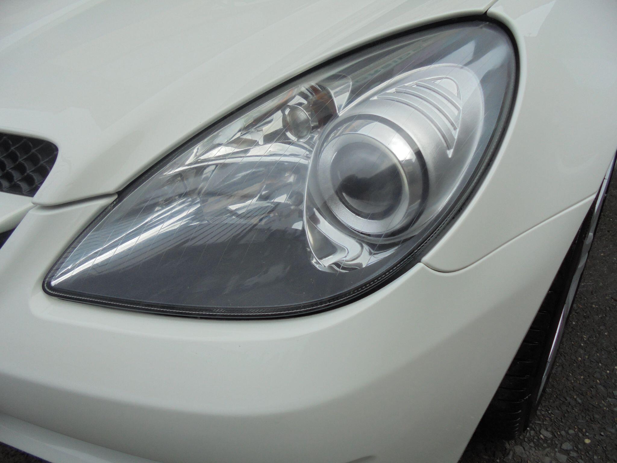 Mercedes SLK - Image 13