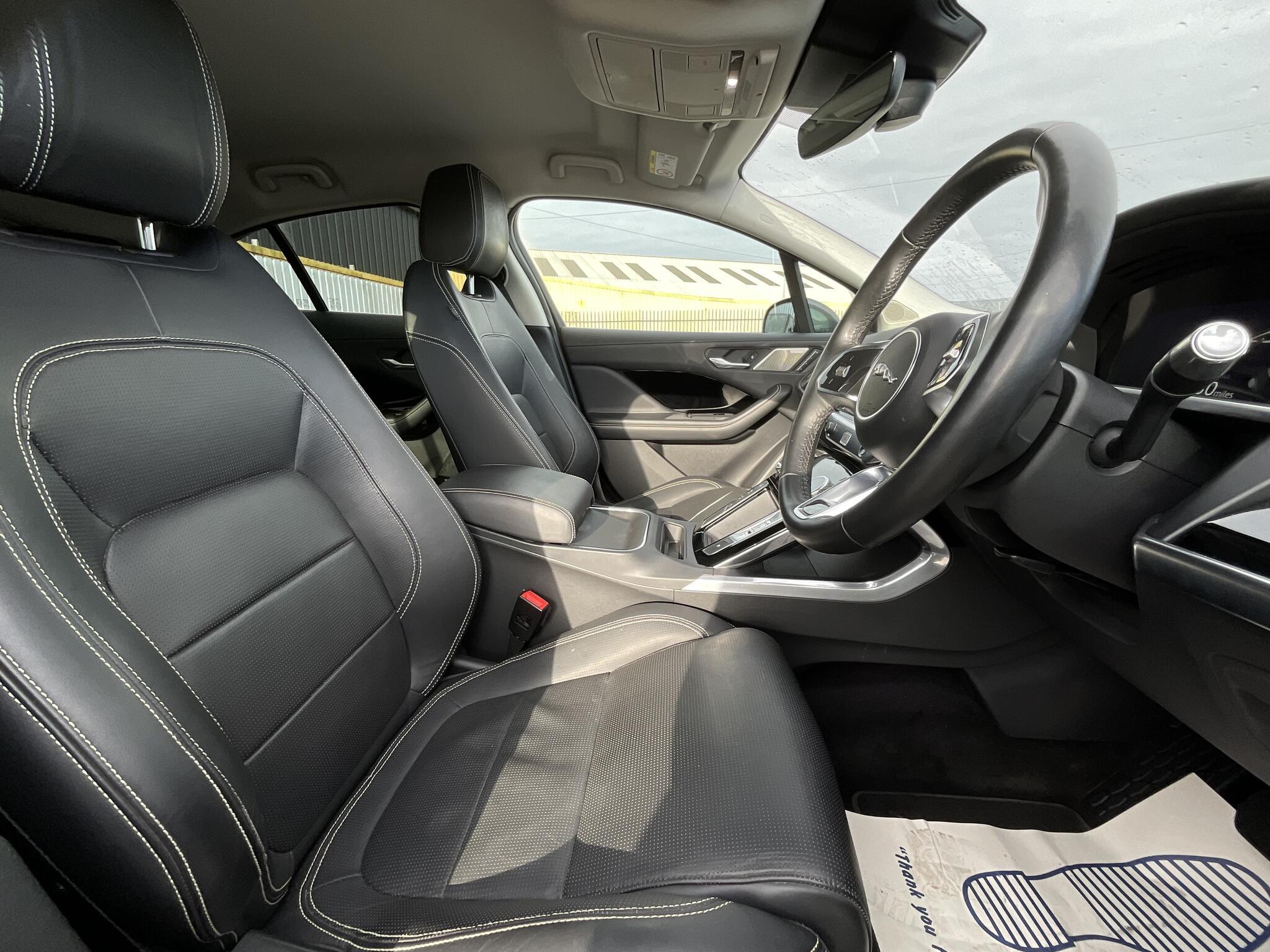 Jaguar I-Pace - Image 9