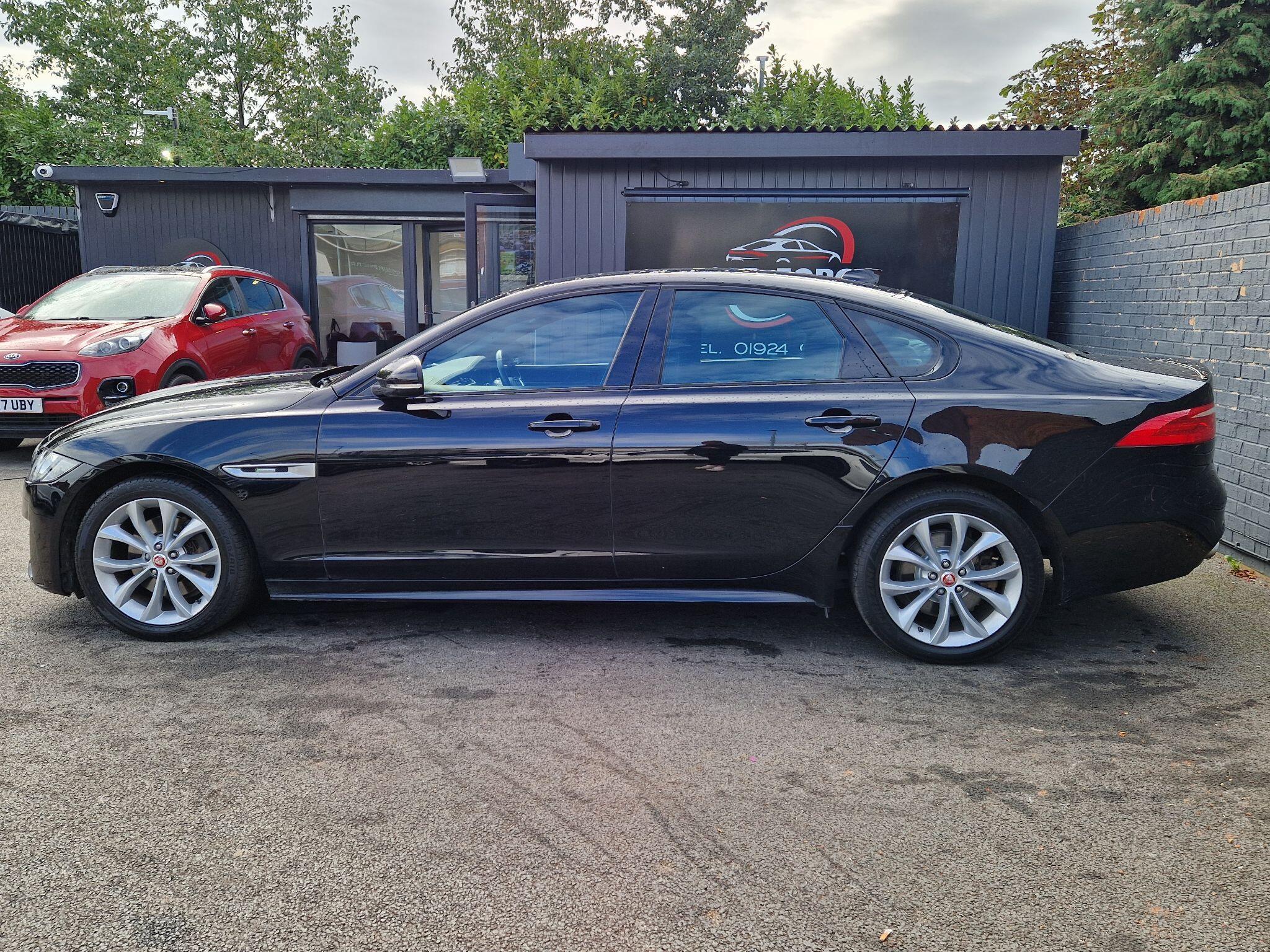 Jaguar XF - Image 6