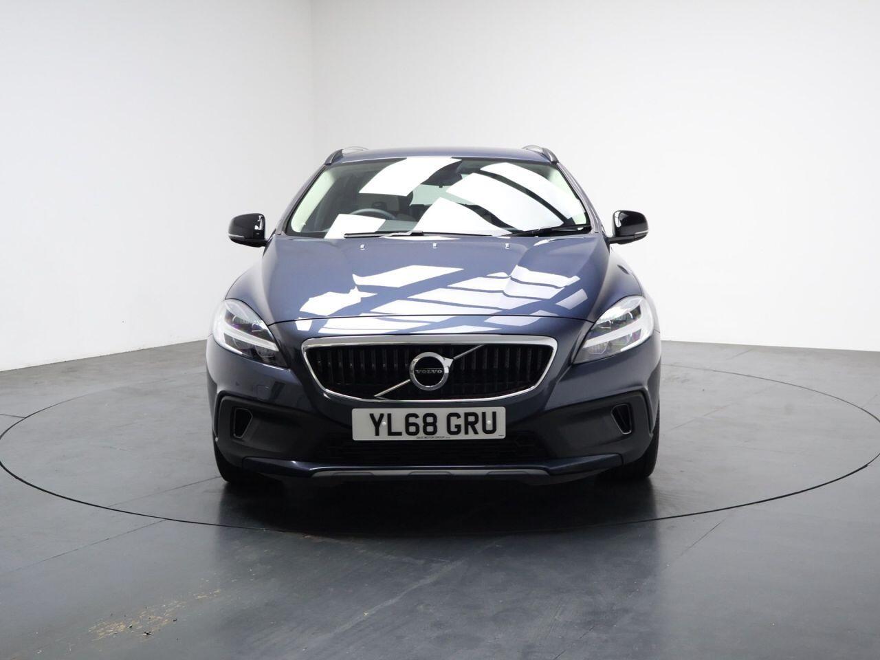 Volvo V40 CROSS COUNTRY - Image 5