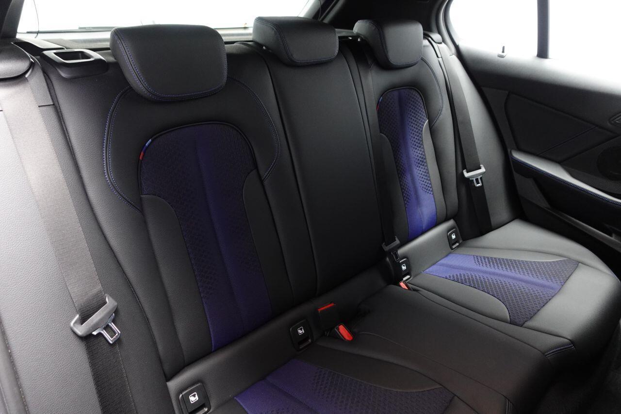 BMW 1 Series - Image 18