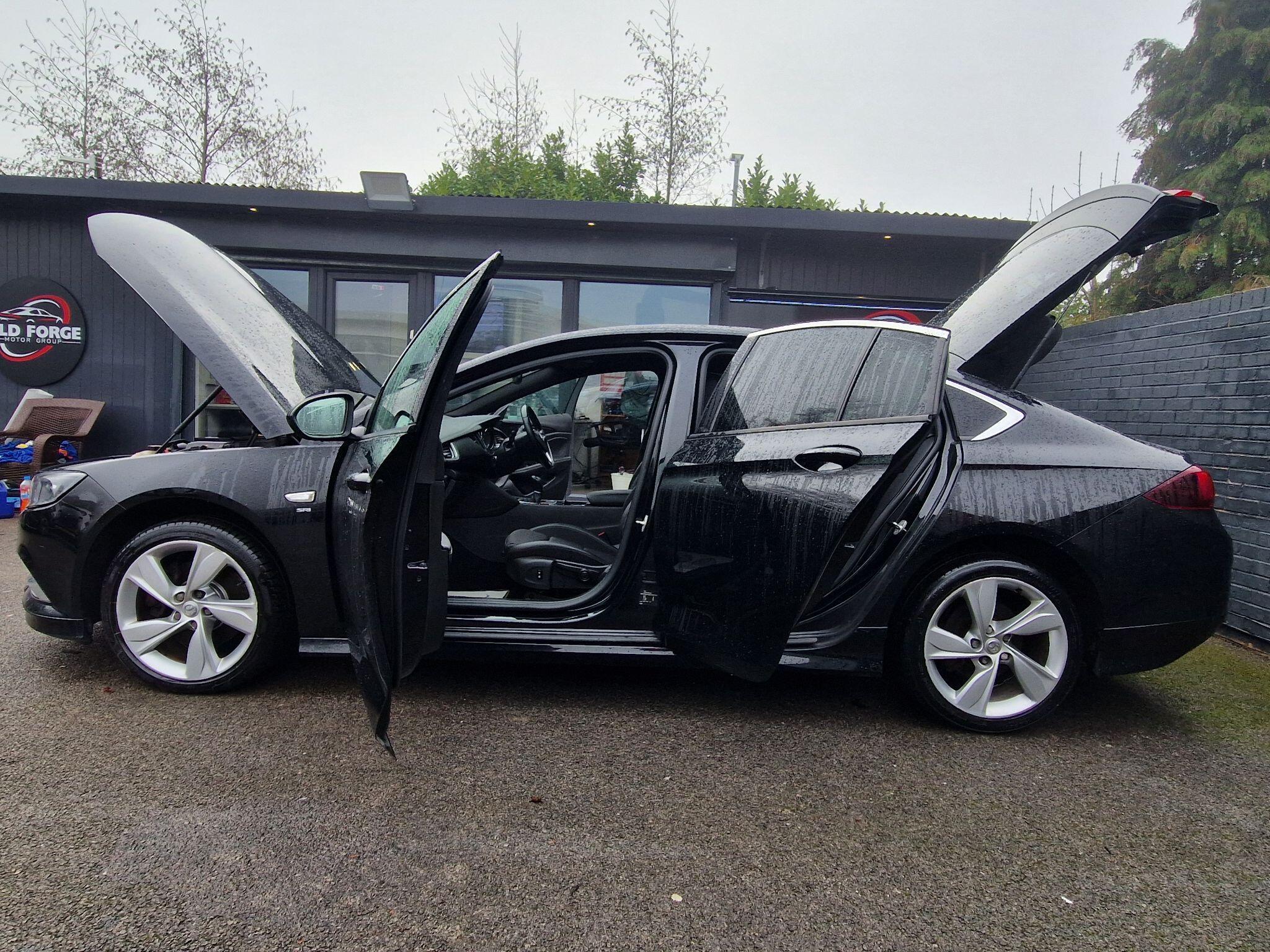 Vauxhall Insignia - Image 15