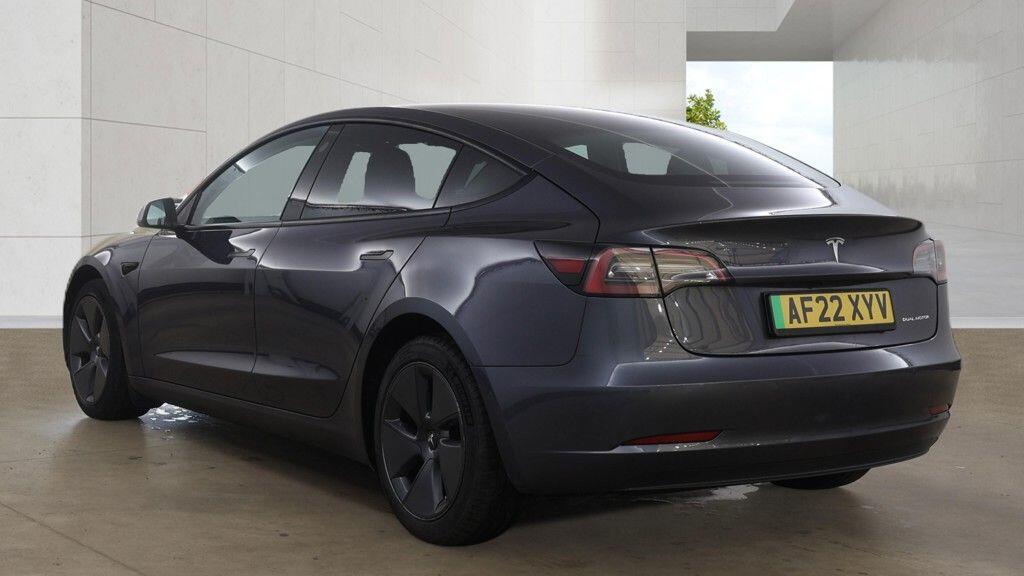 Tesla Model 3 - Image 6