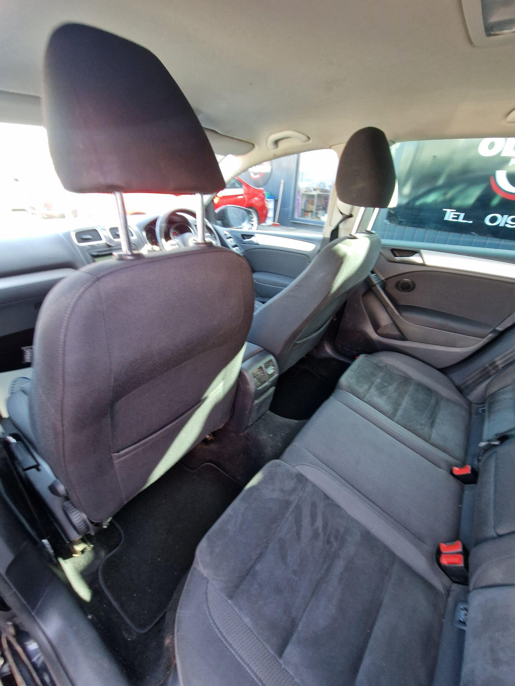 Volkswagen Golf - Image 41