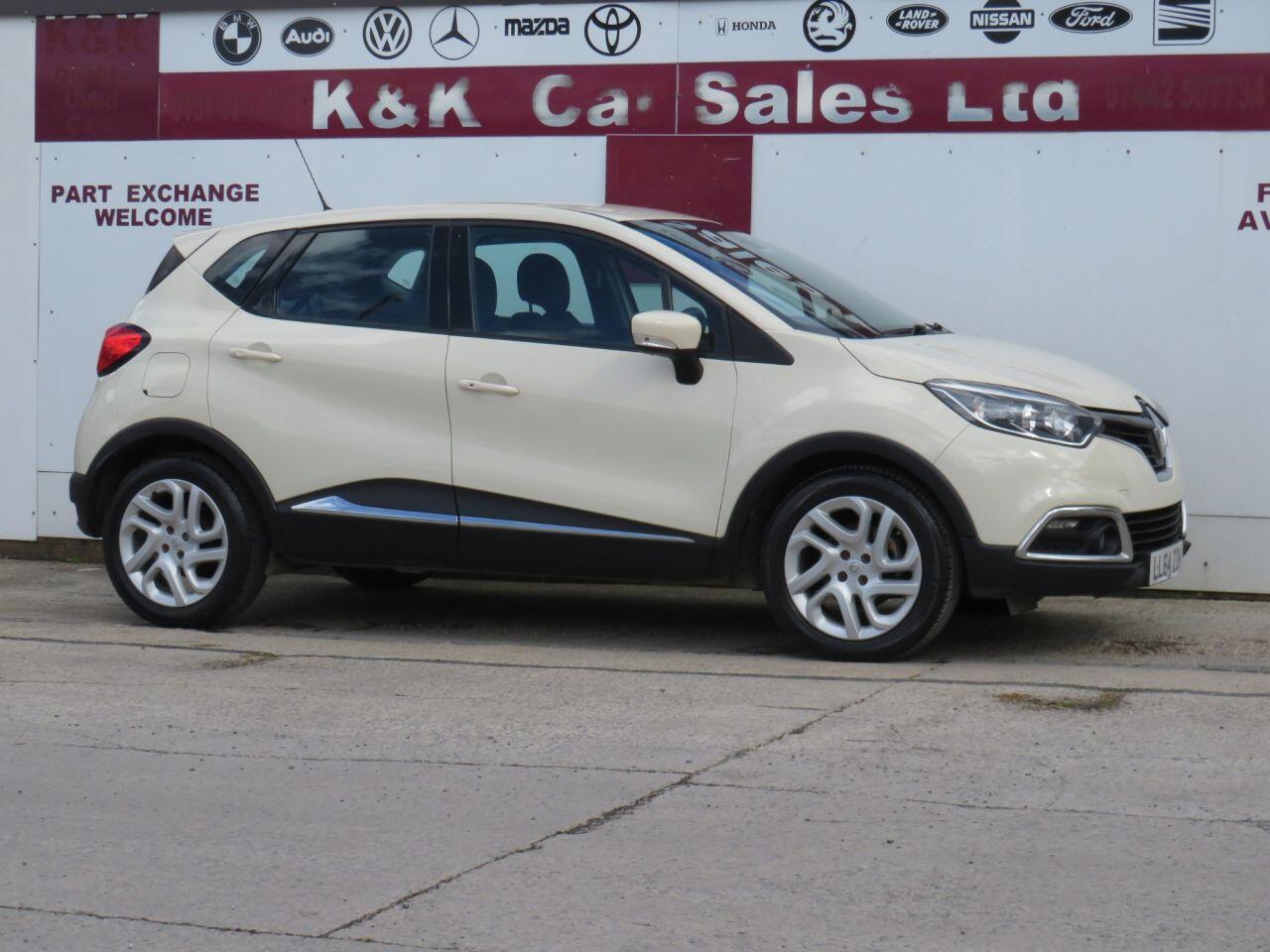 Renault Captur - Image 31