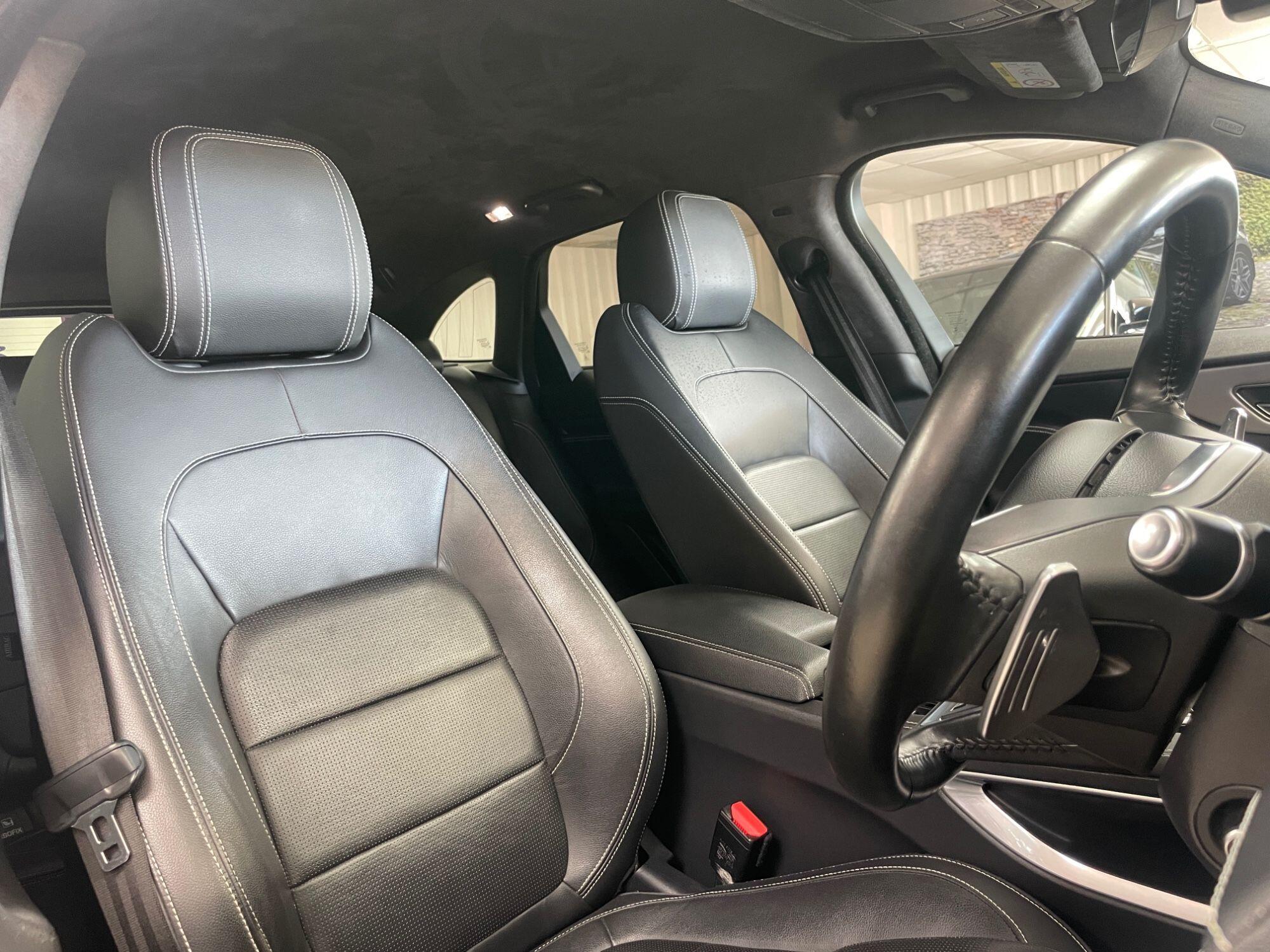 Jaguar F-Pace - Image 22