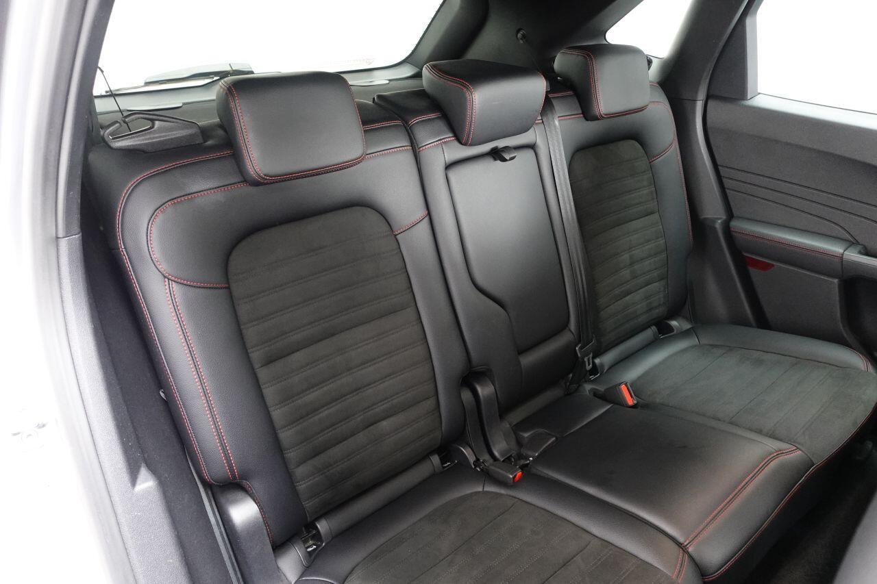 Ford Kuga - Image 20